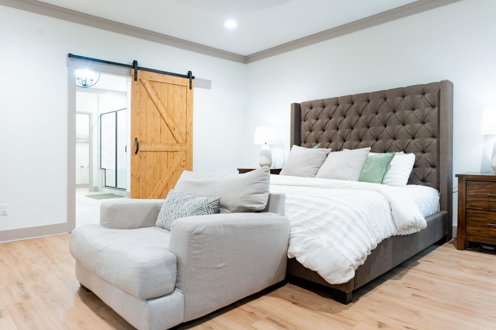 MOUNT TABOR ESTATES - Residential