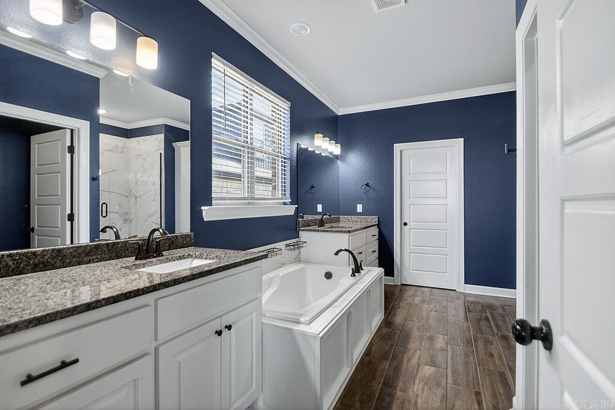 BENT TREE ESTATES - Residential