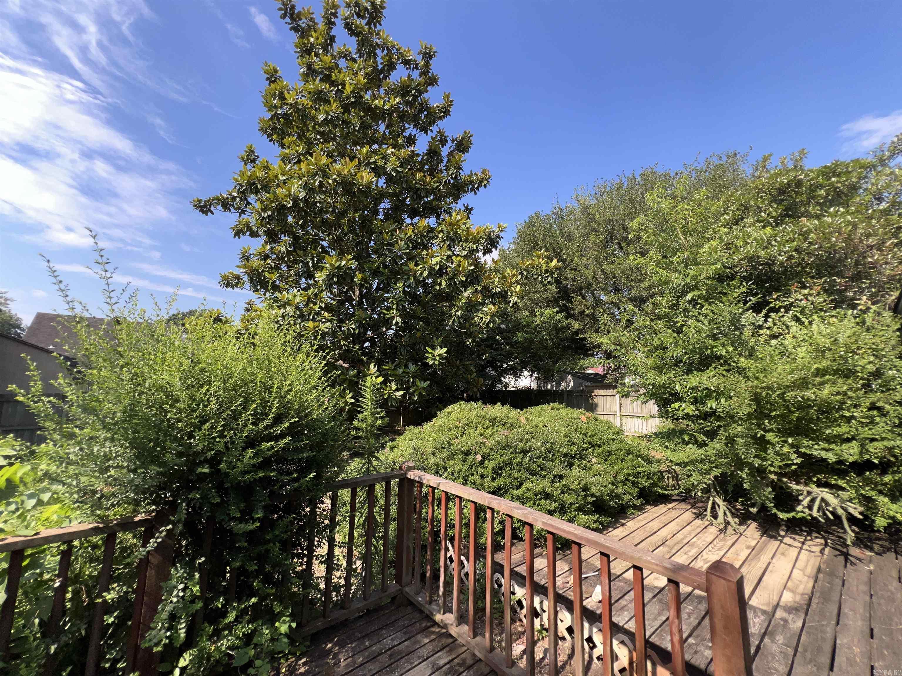 MEADOWLAKE - Residential