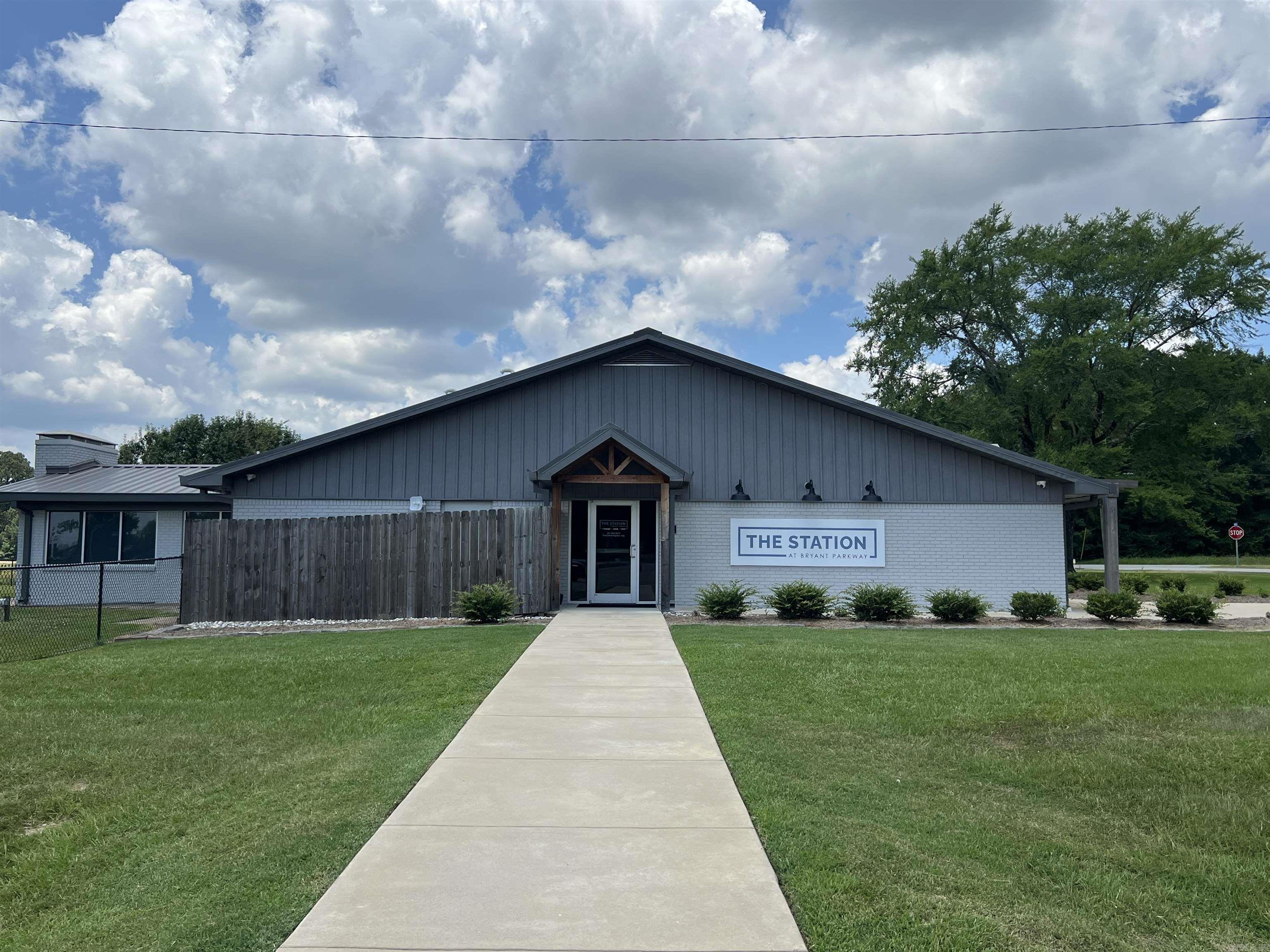 MEADOWLAKE - Residential