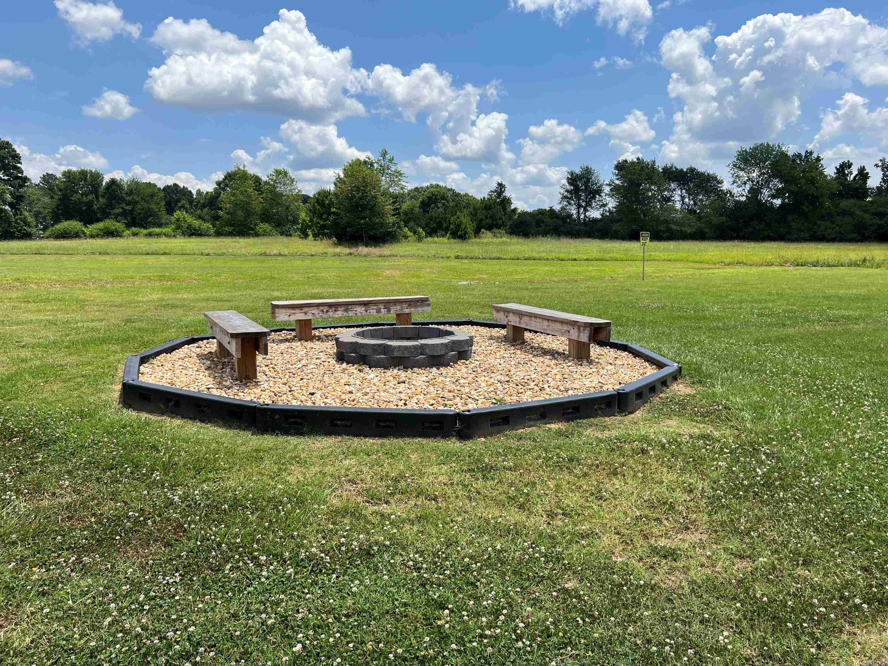 MEADOWLAKE - Residential
