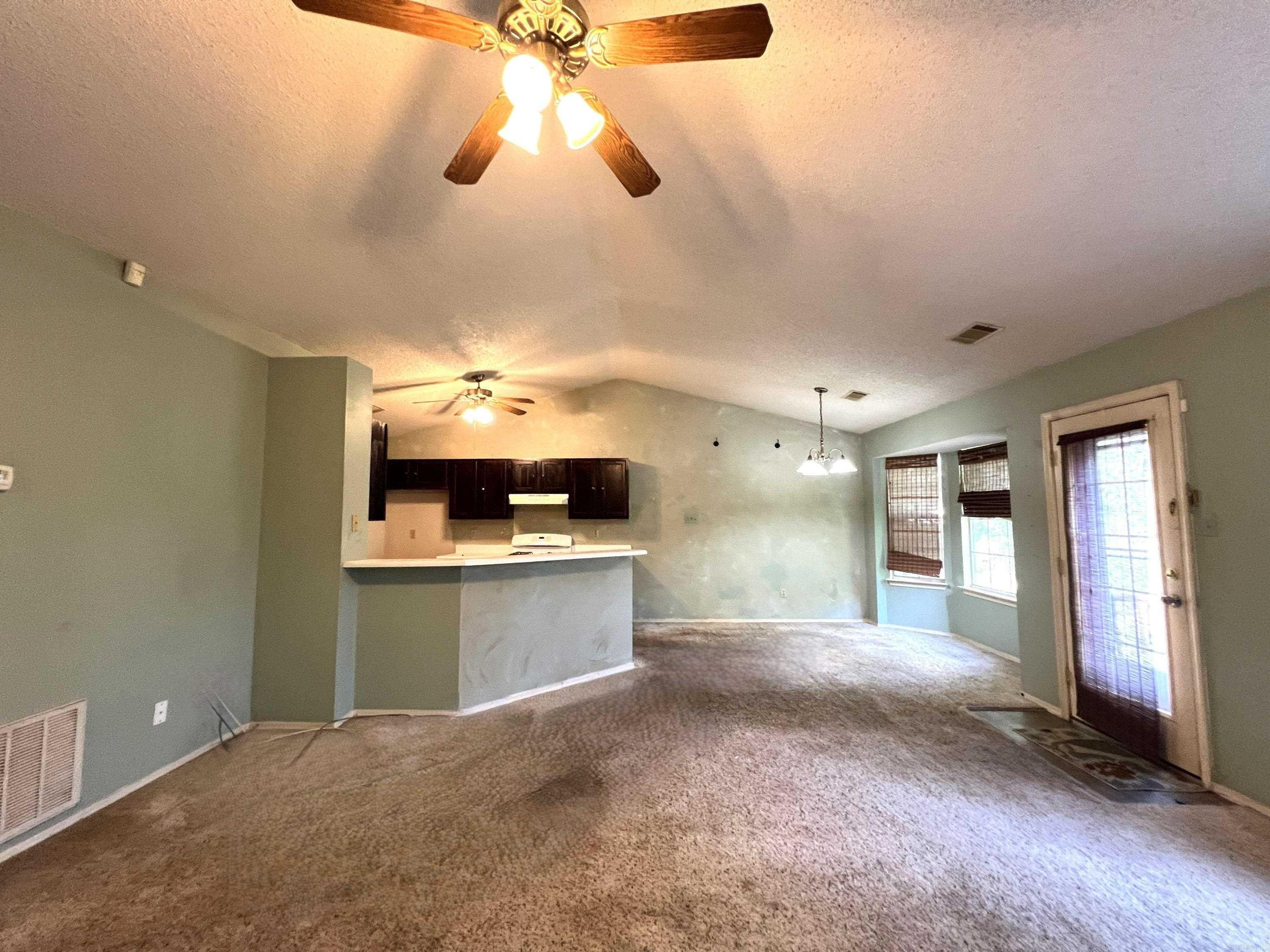 MEADOWLAKE - Residential