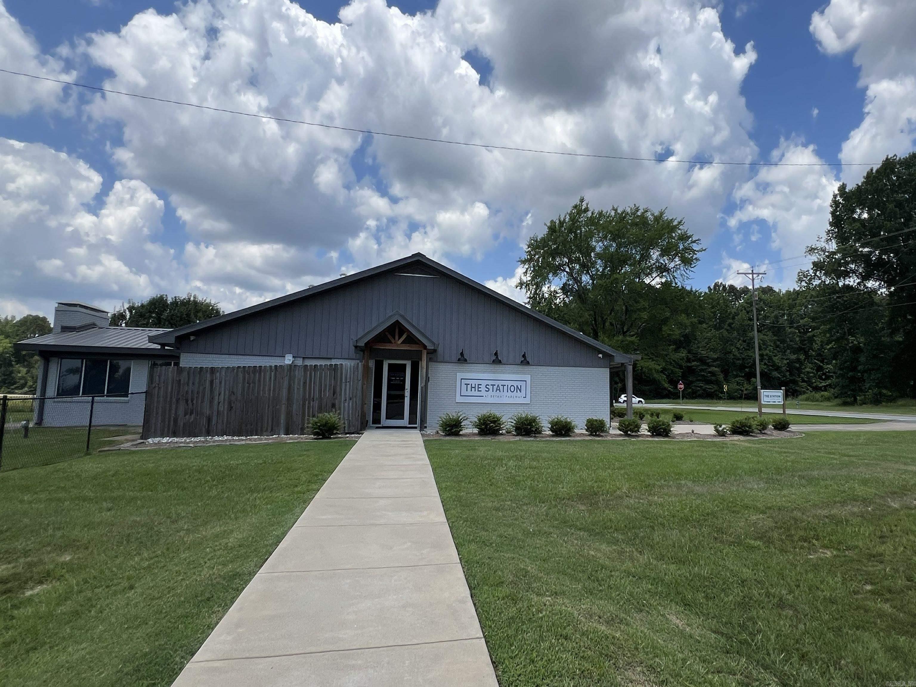 MEADOWLAKE - Residential