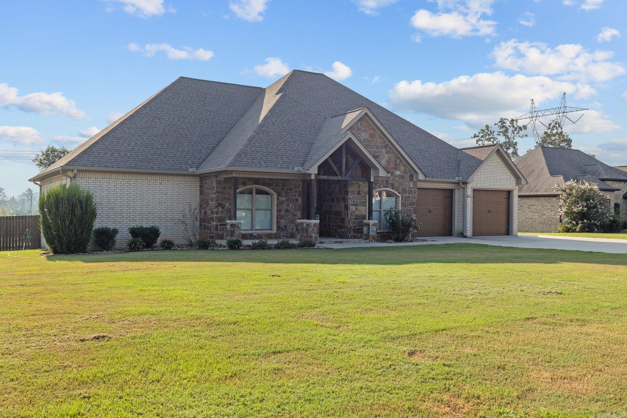 OAK TREE RIDGE SUB - Residential