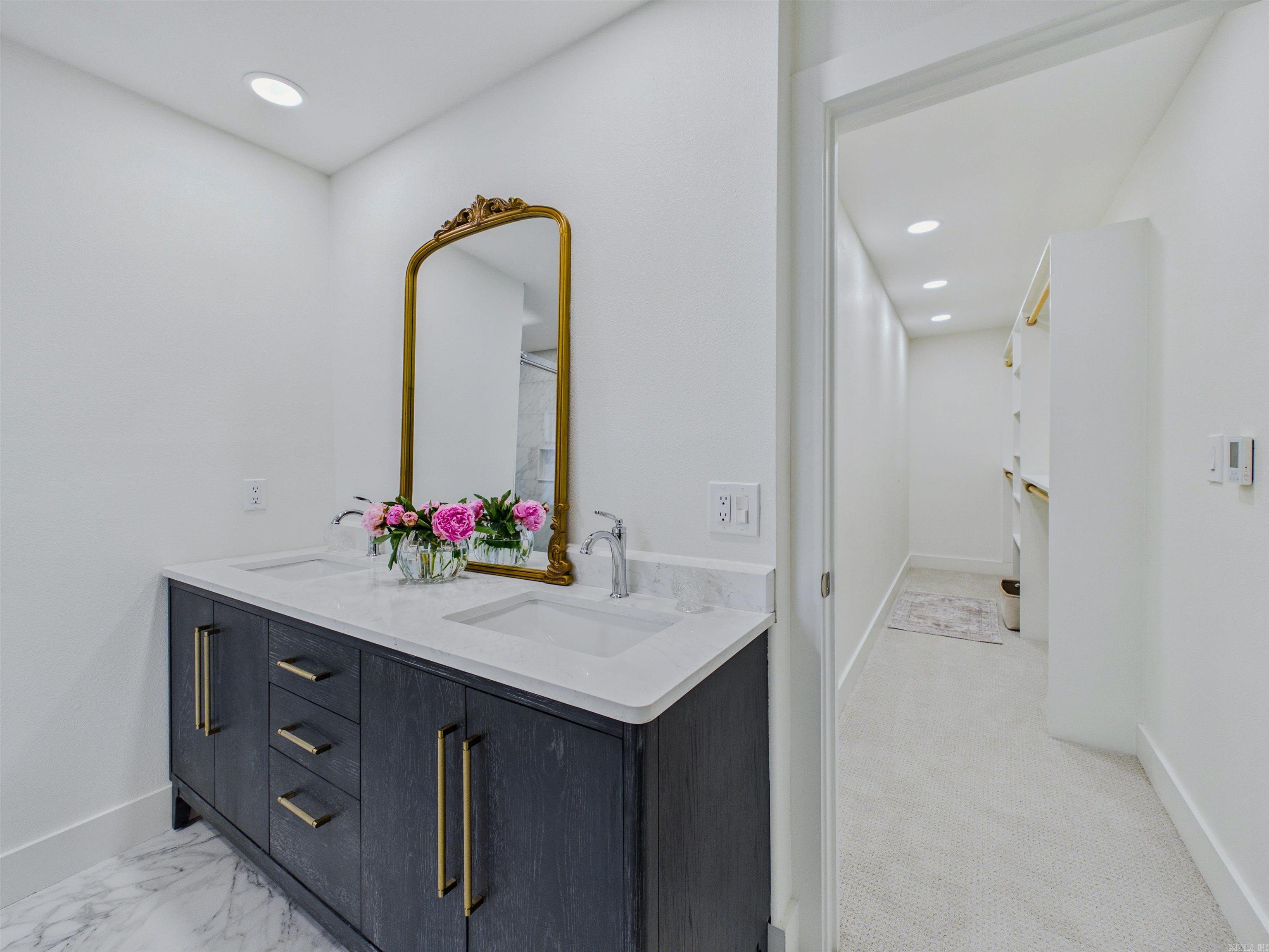 PLEASANT VALLEY - Residential