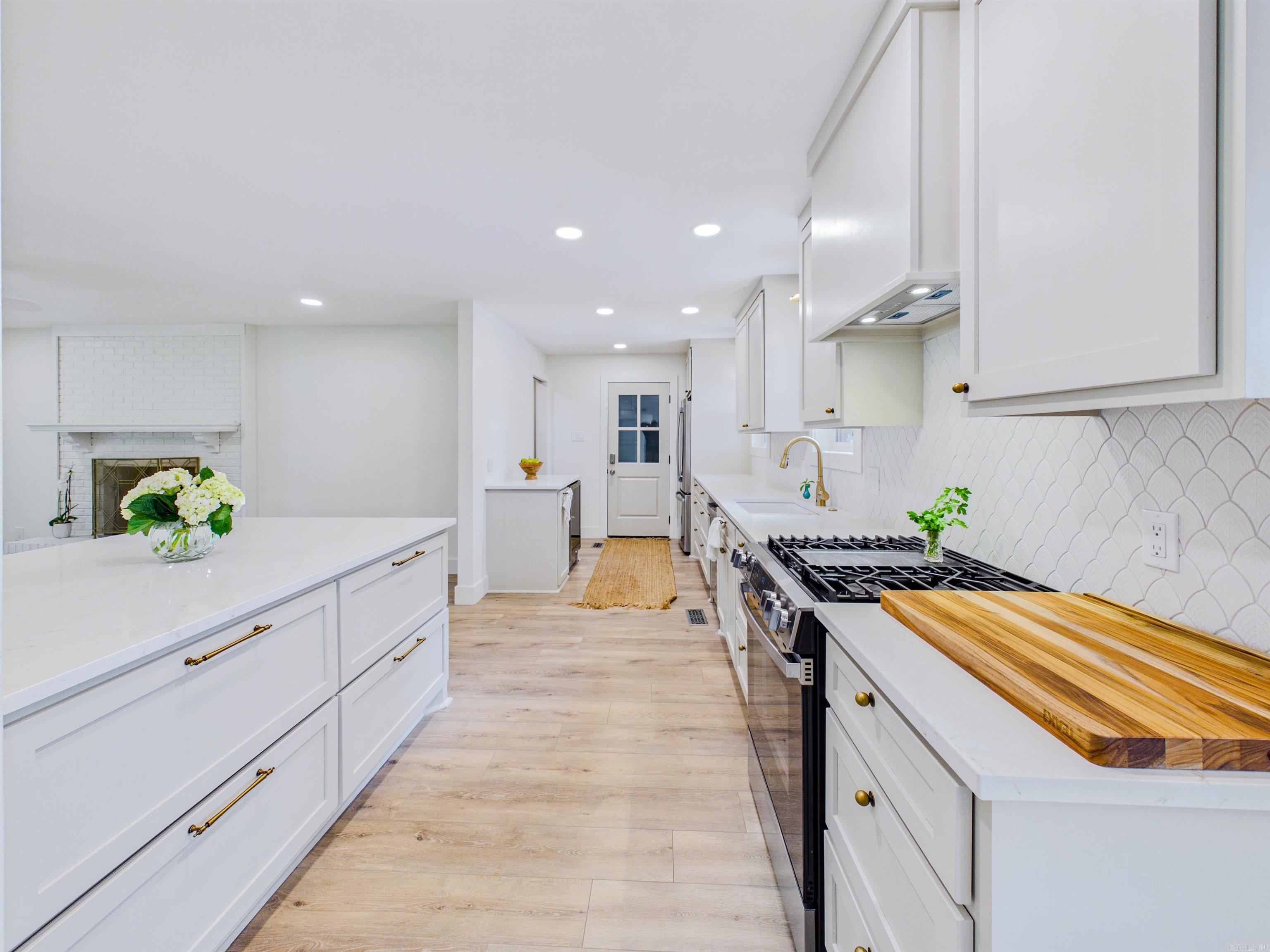 PLEASANT VALLEY - Residential