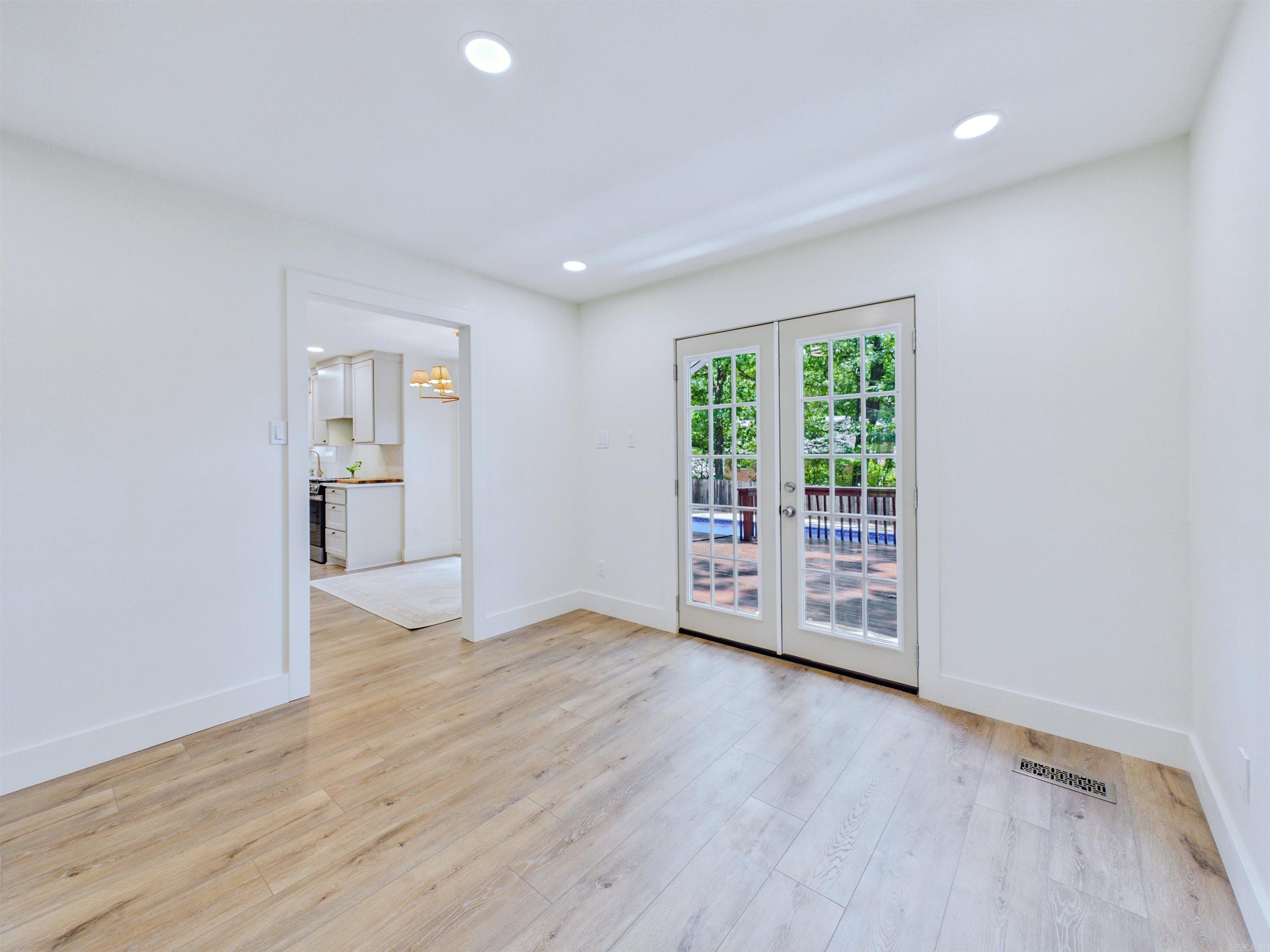 PLEASANT VALLEY - Residential