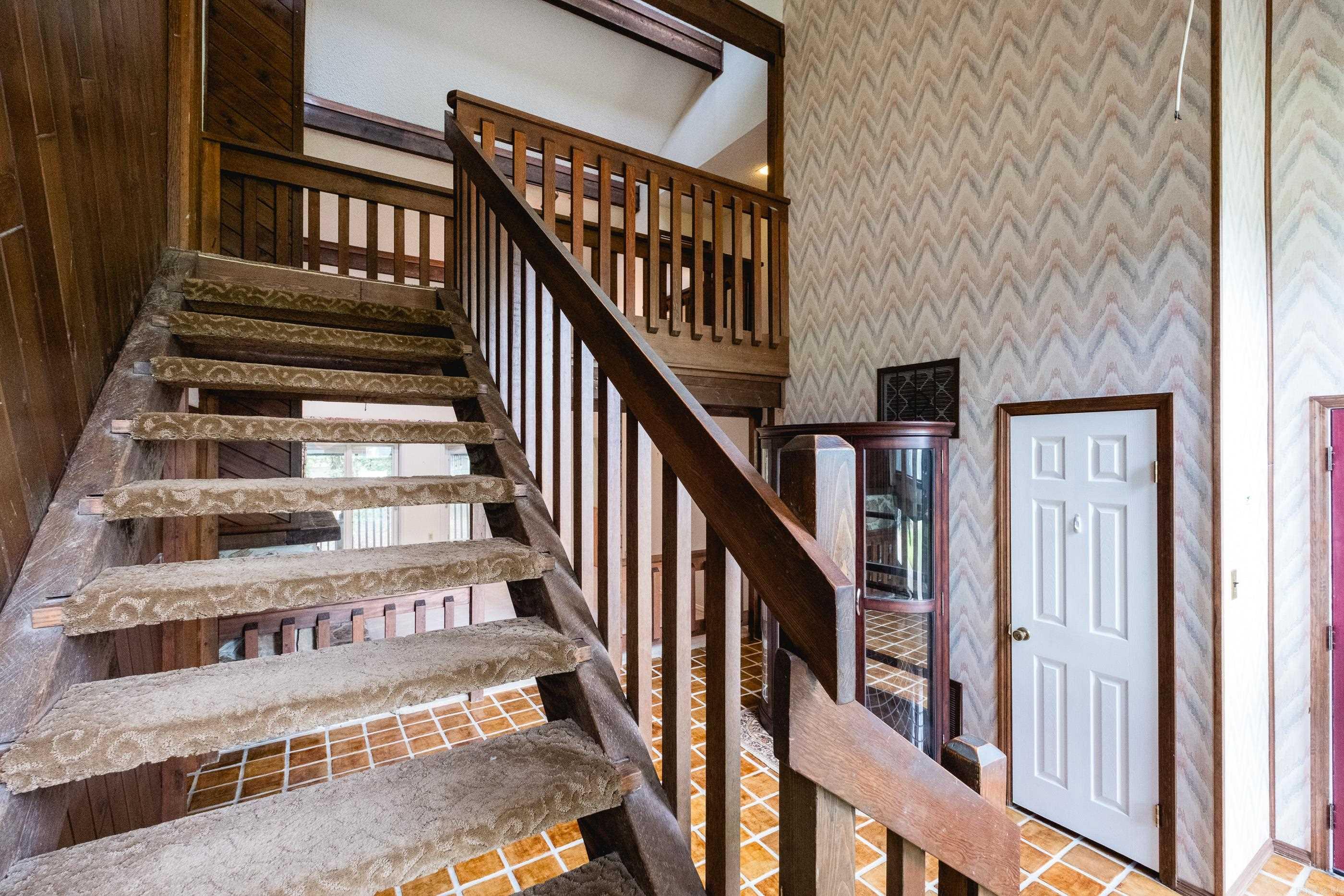 MAUMELLE CLUB MANOR TO CRYSTAL - Residential