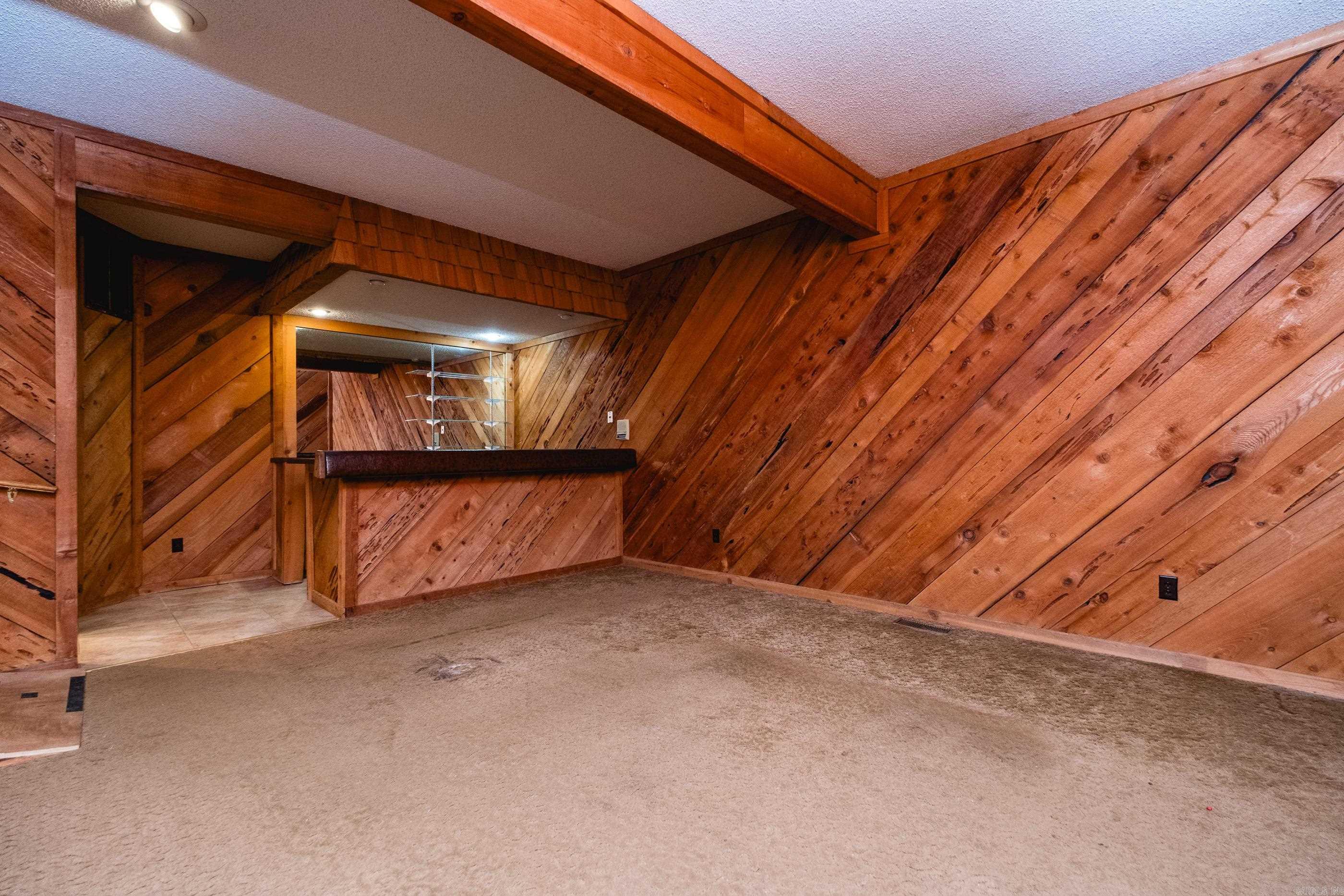 MAUMELLE CLUB MANOR TO CRYSTAL - Residential