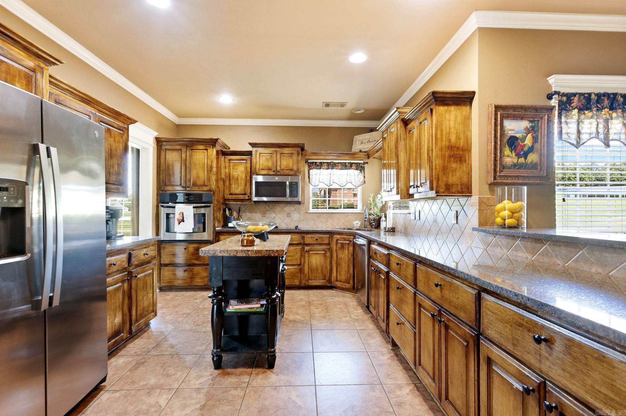 RIVER RANCH - Residential