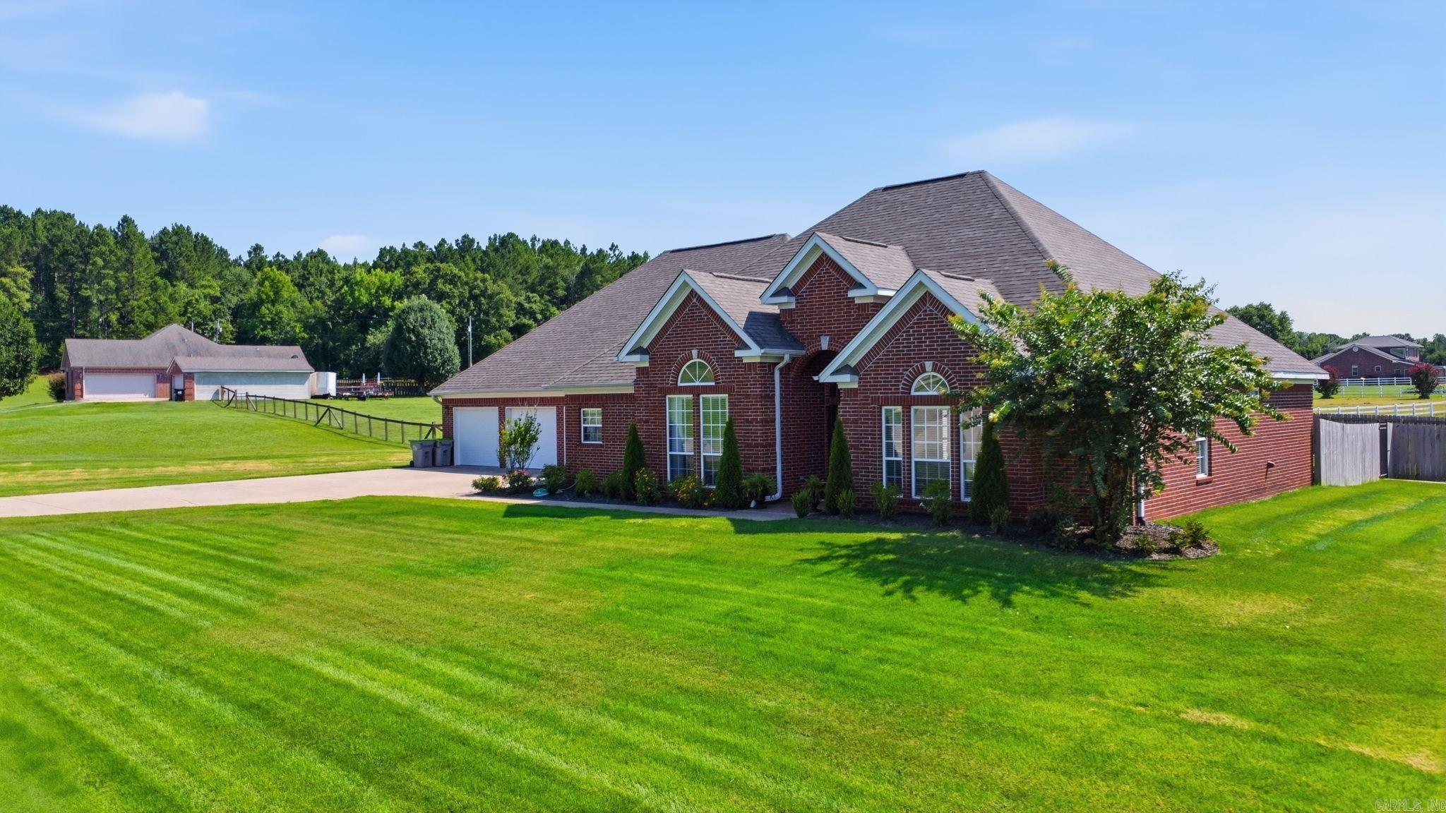 RIVER RANCH - Residential