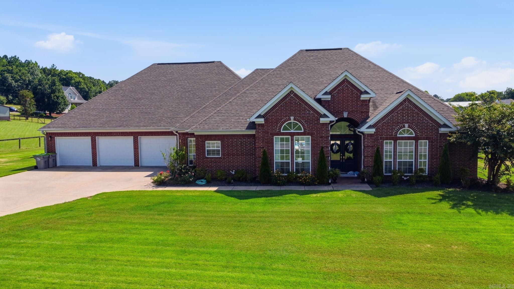RIVER RANCH - Residential