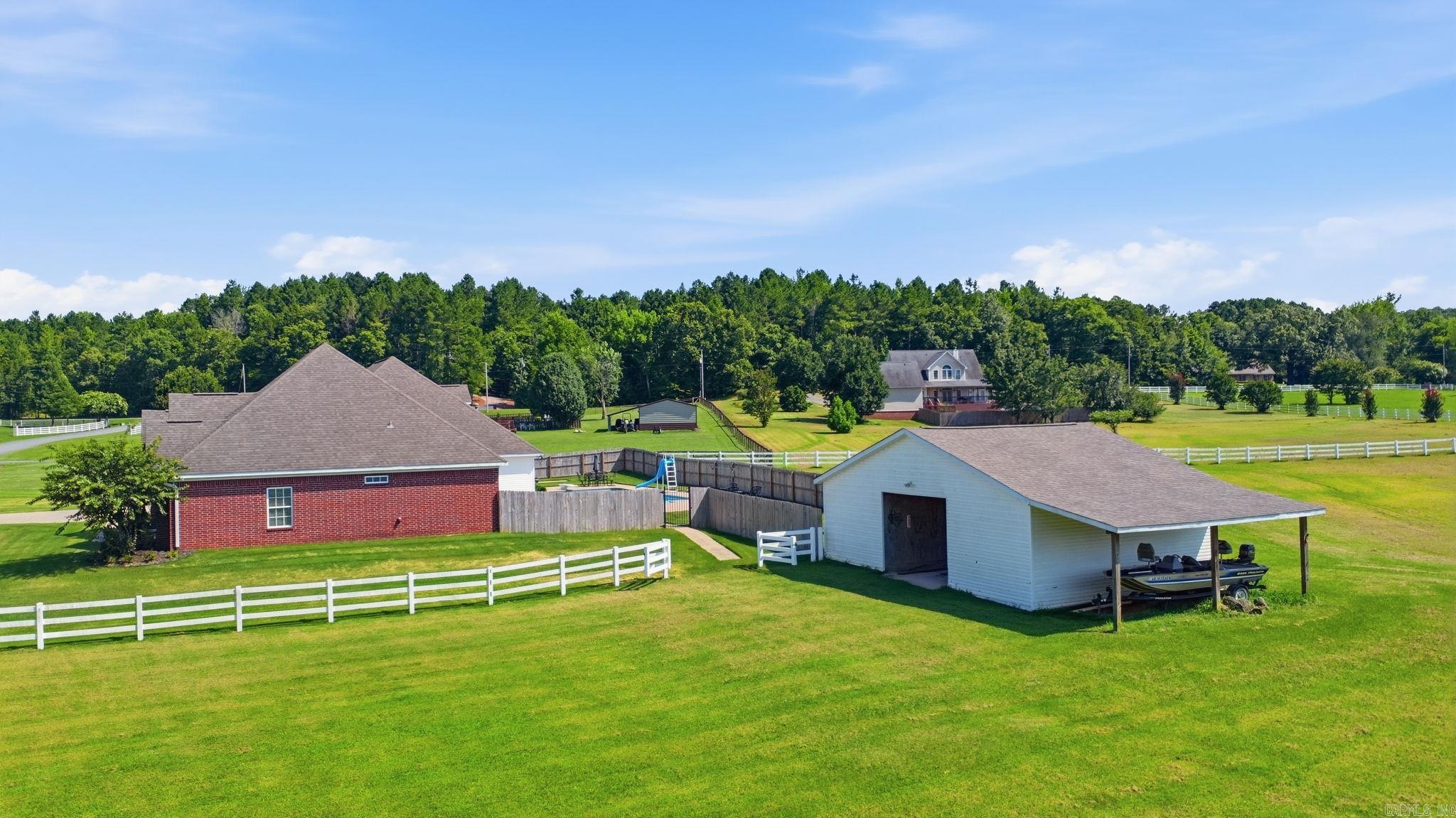 RIVER RANCH - Residential