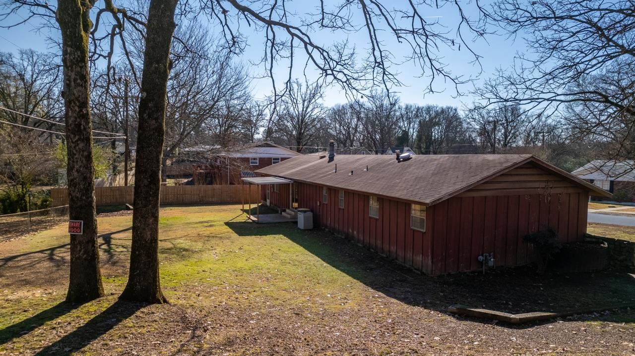 INDIAN HILLS - Residential