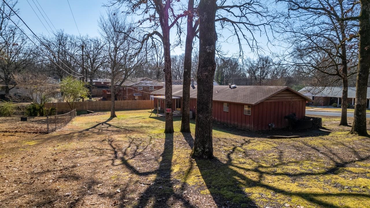 INDIAN HILLS - Residential