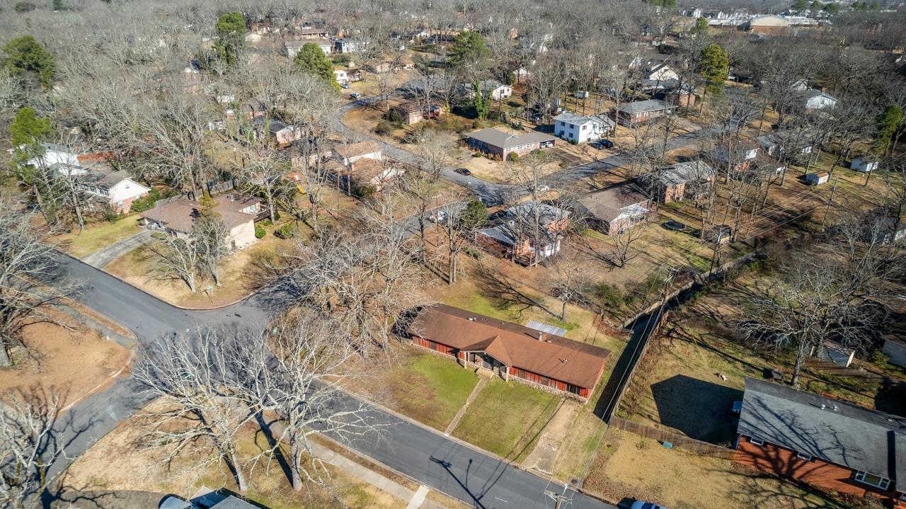 INDIAN HILLS - Residential