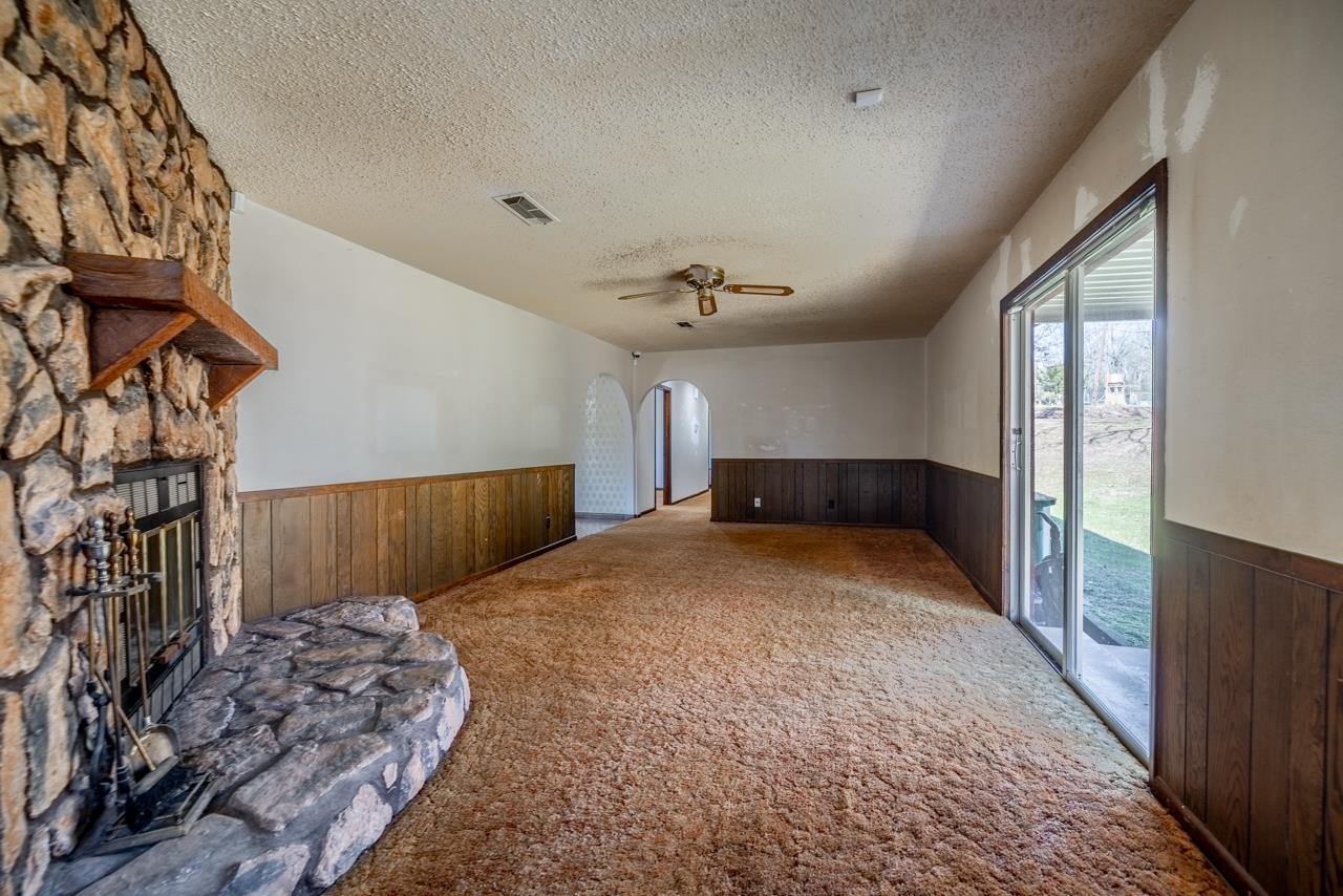INDIAN HILLS - Residential