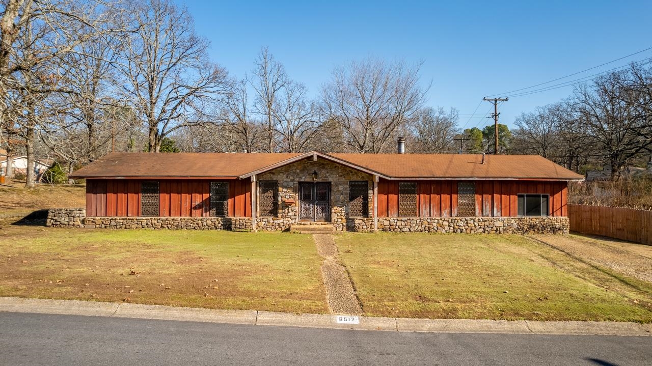 INDIAN HILLS - Residential