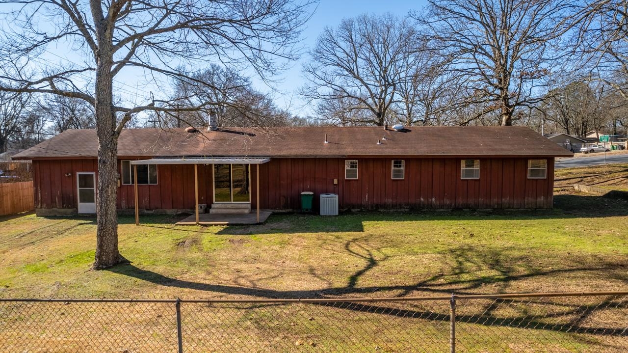 INDIAN HILLS - Residential