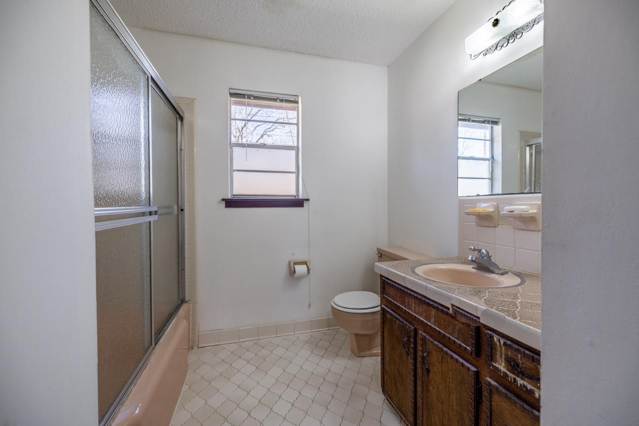 INDIAN HILLS - Residential