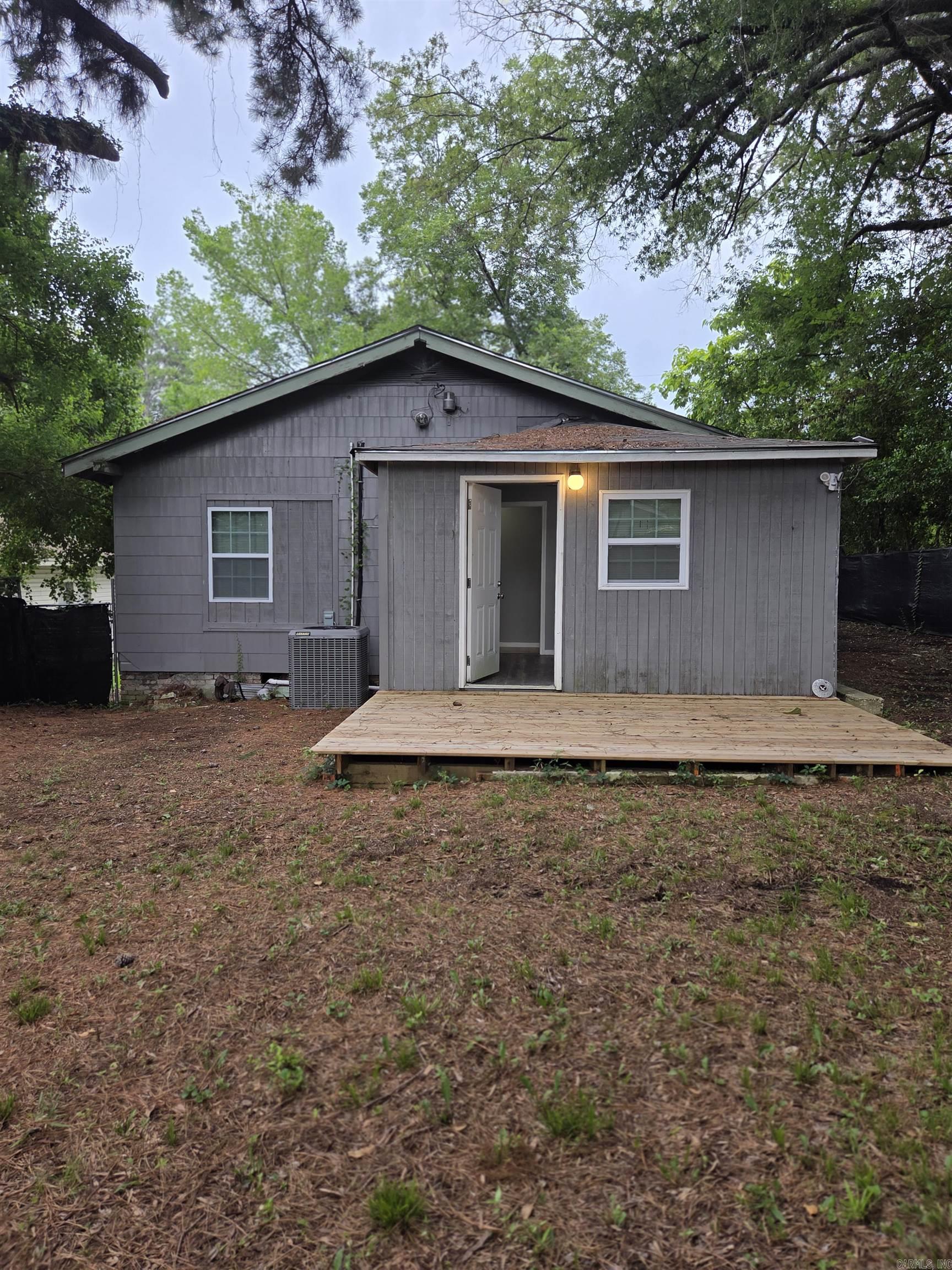 ARLINGTON - Residential