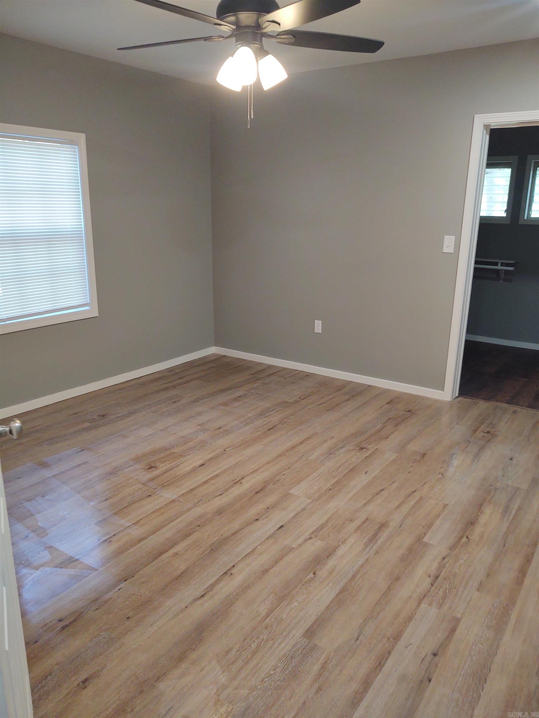 ARLINGTON - Residential