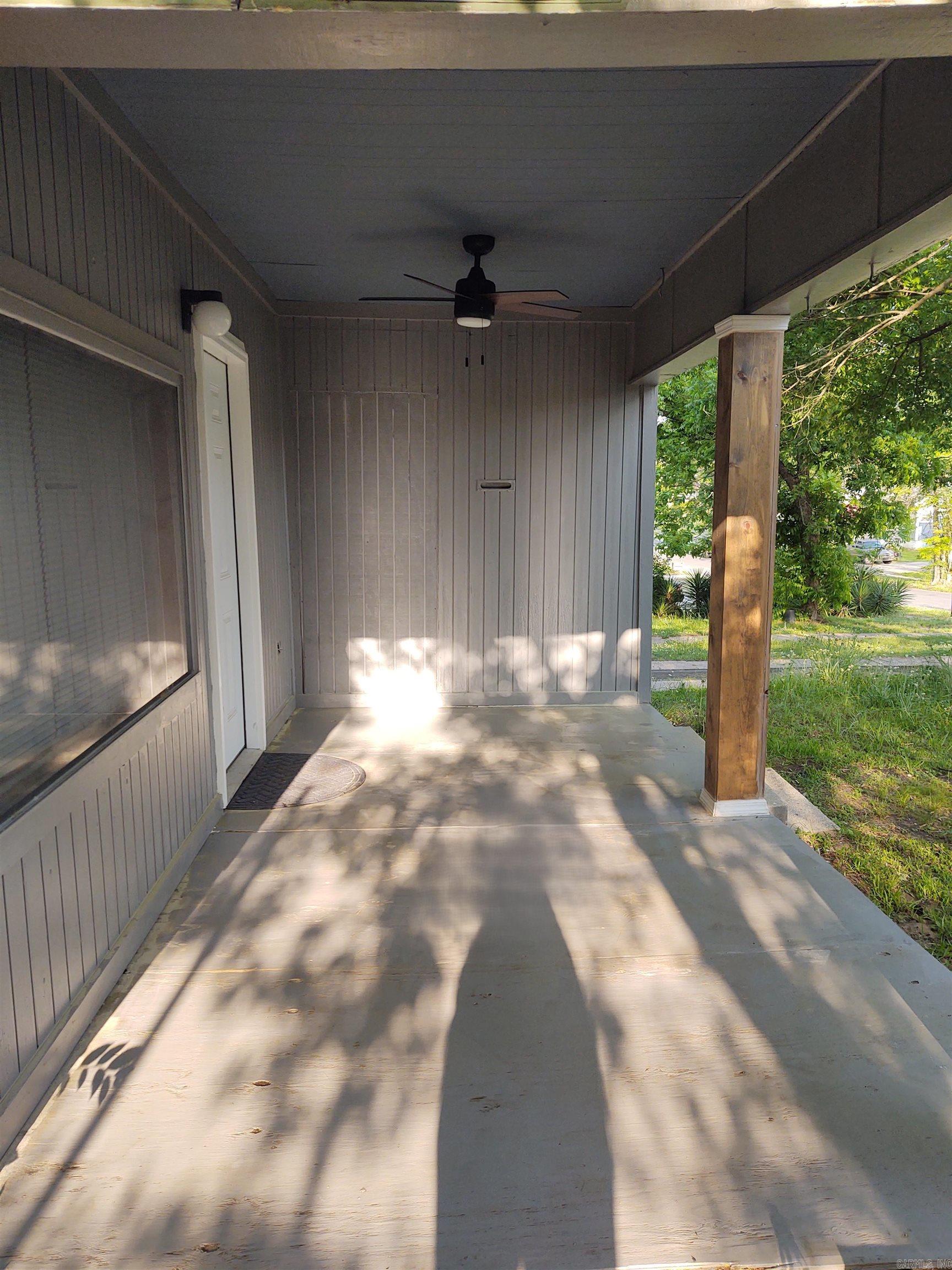 ARLINGTON - Residential