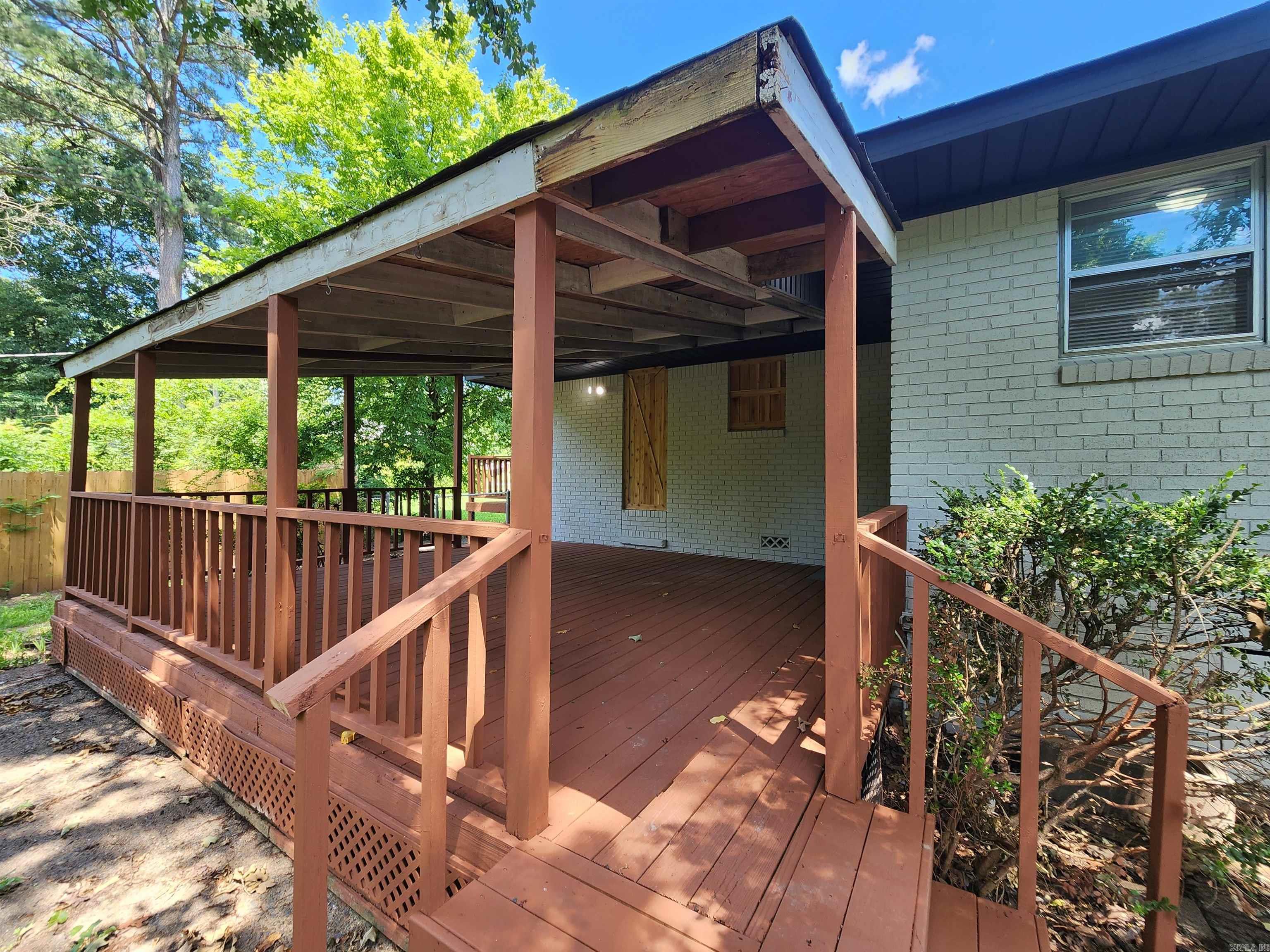 THOMPSON ADDN - Residential