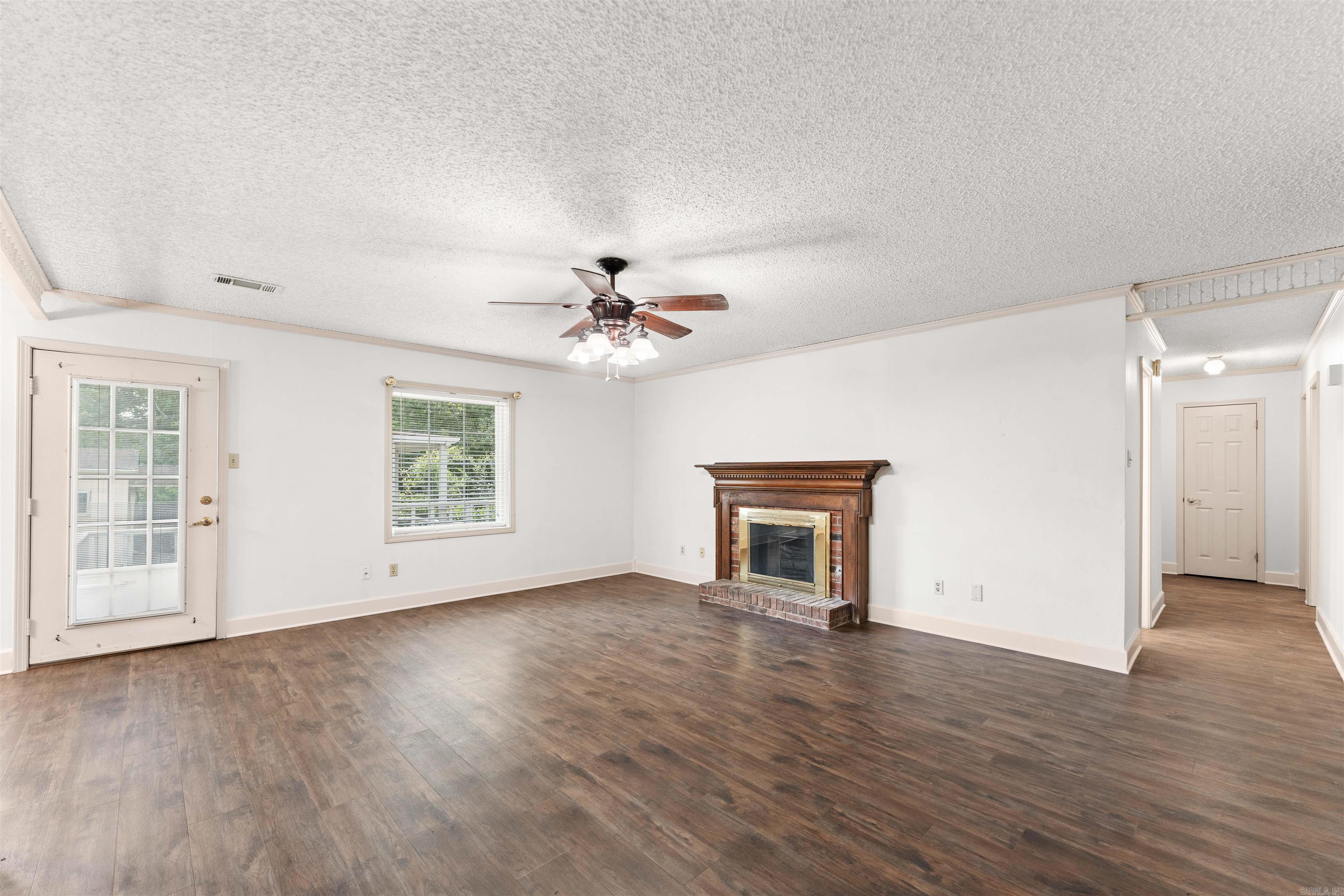 MEADOWBROOK - Residential
