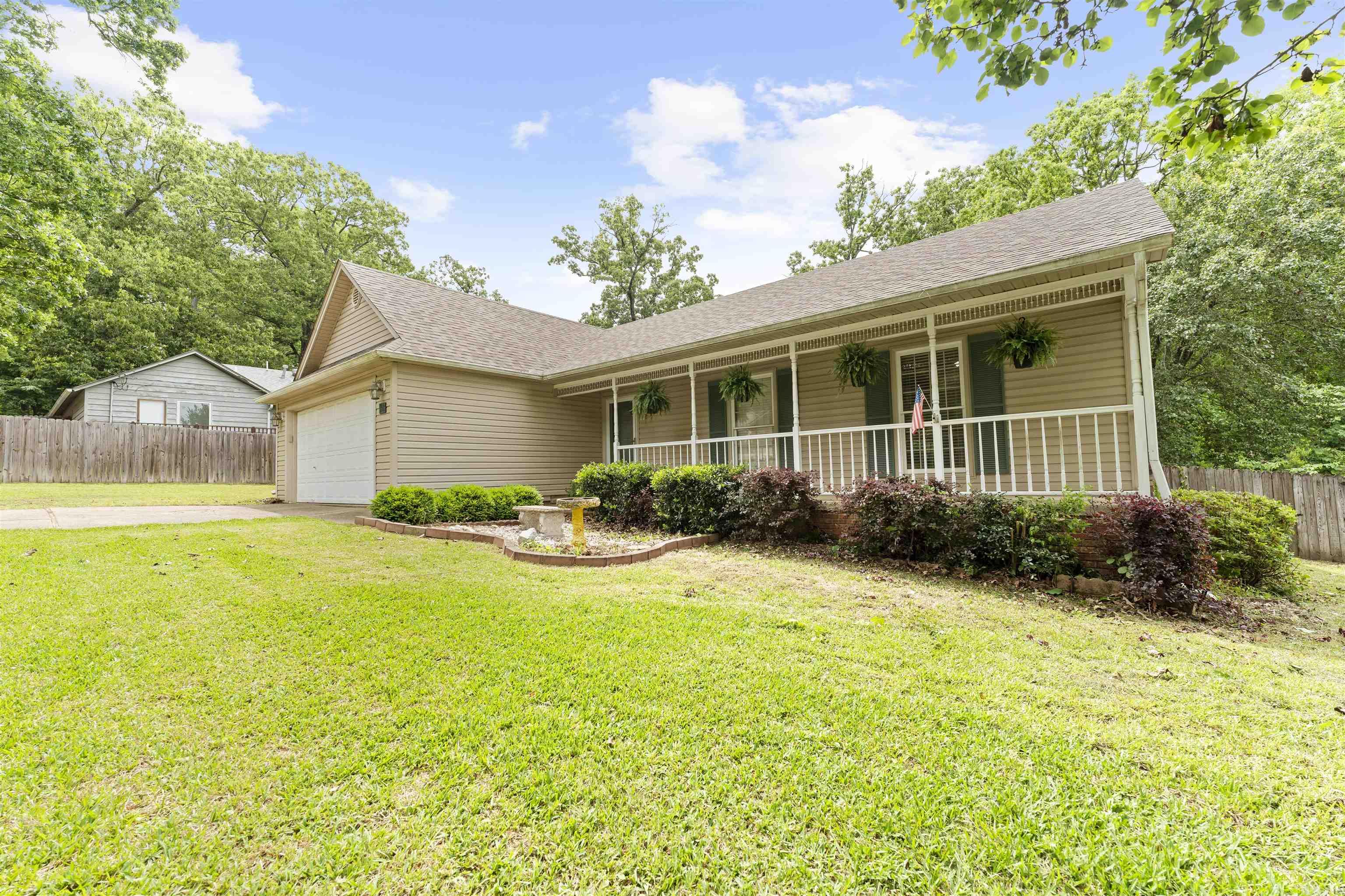 MEADOWBROOK - Residential