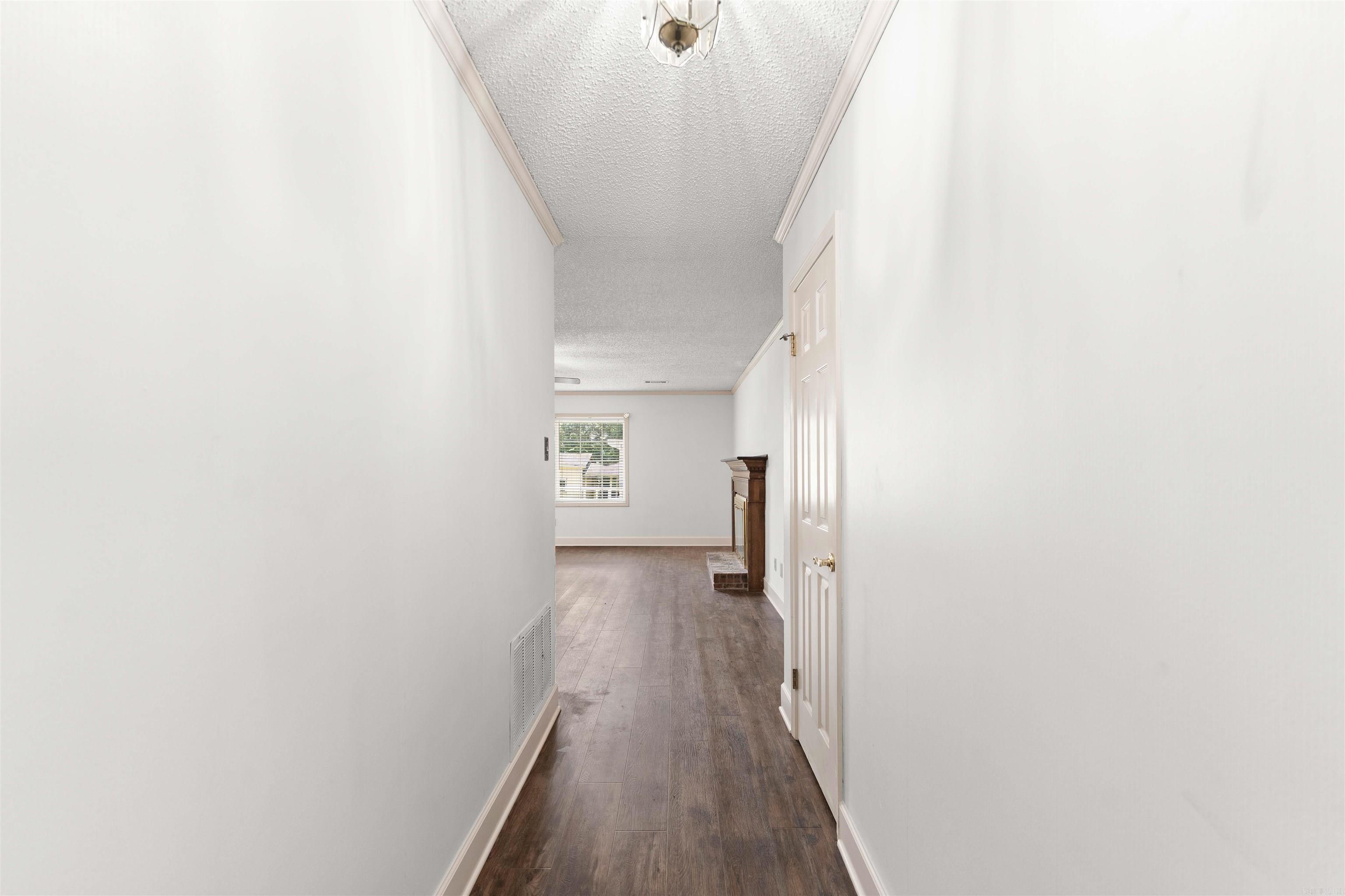 MEADOWBROOK - Residential