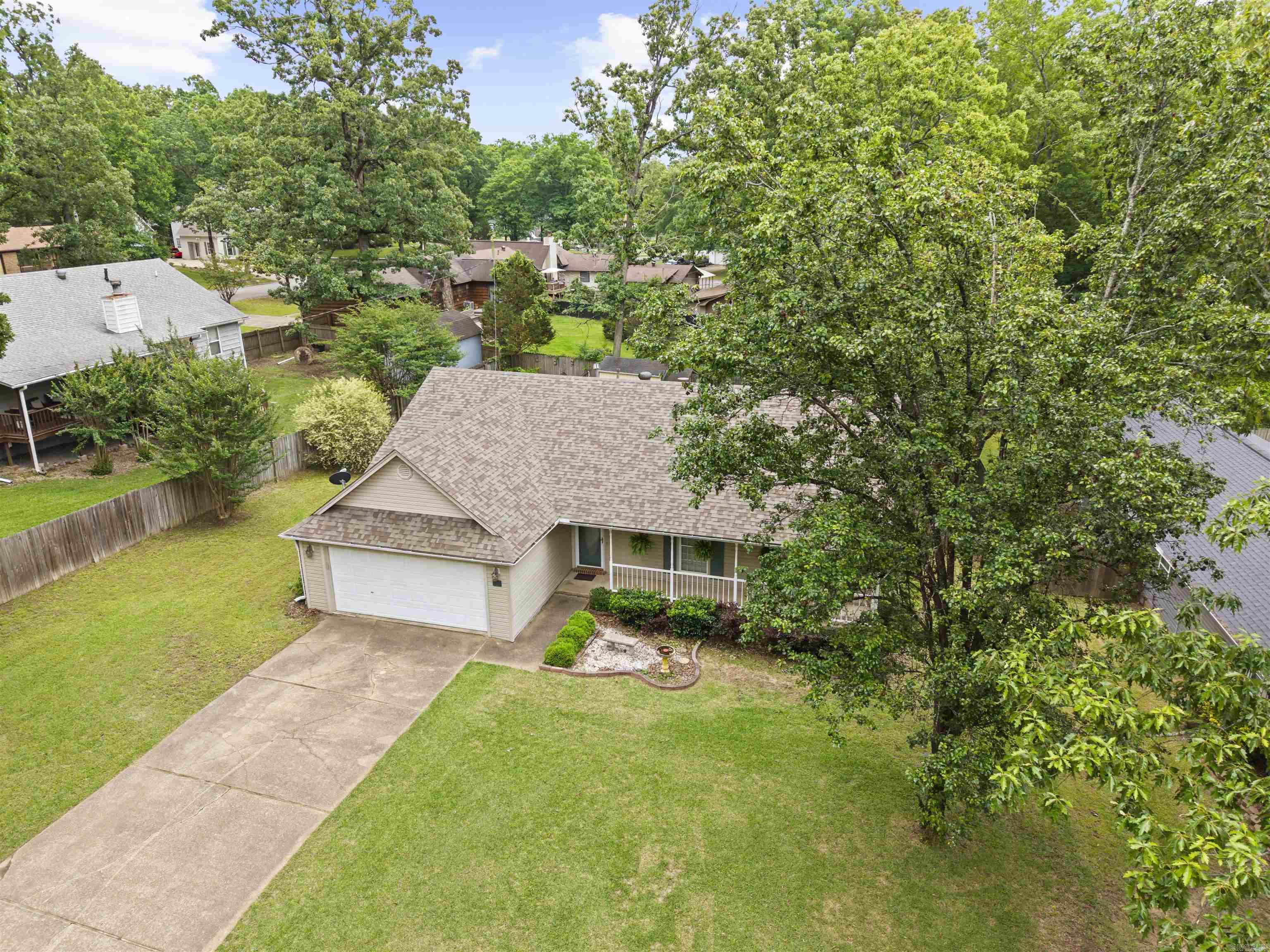 MEADOWBROOK - Residential