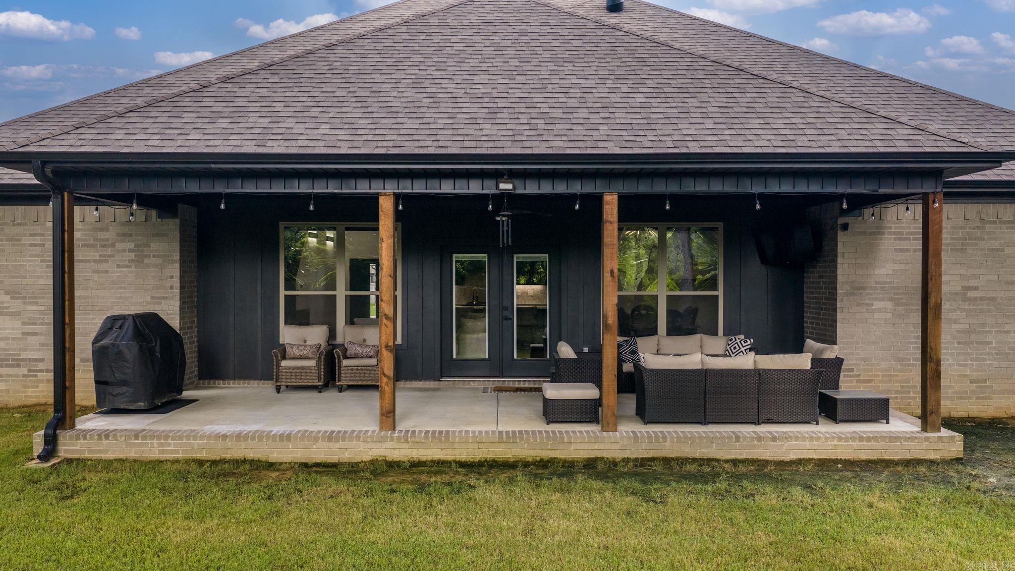 MOUNT TABOR ESTATES - Residential