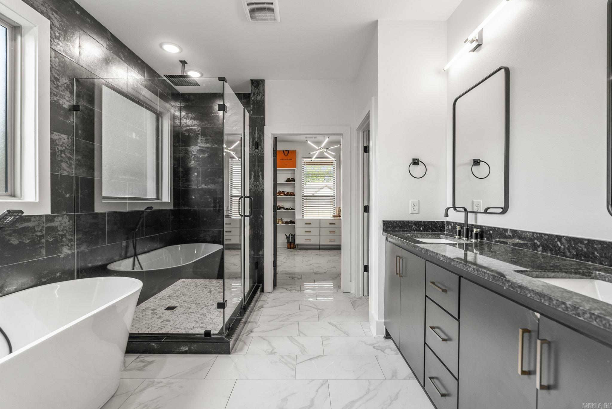 MOUNT TABOR ESTATES - Residential