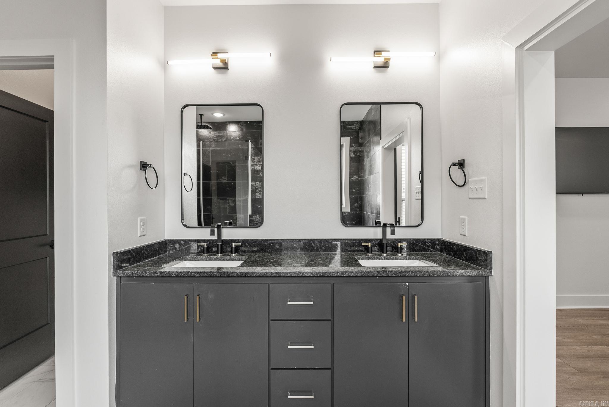MOUNT TABOR ESTATES - Residential