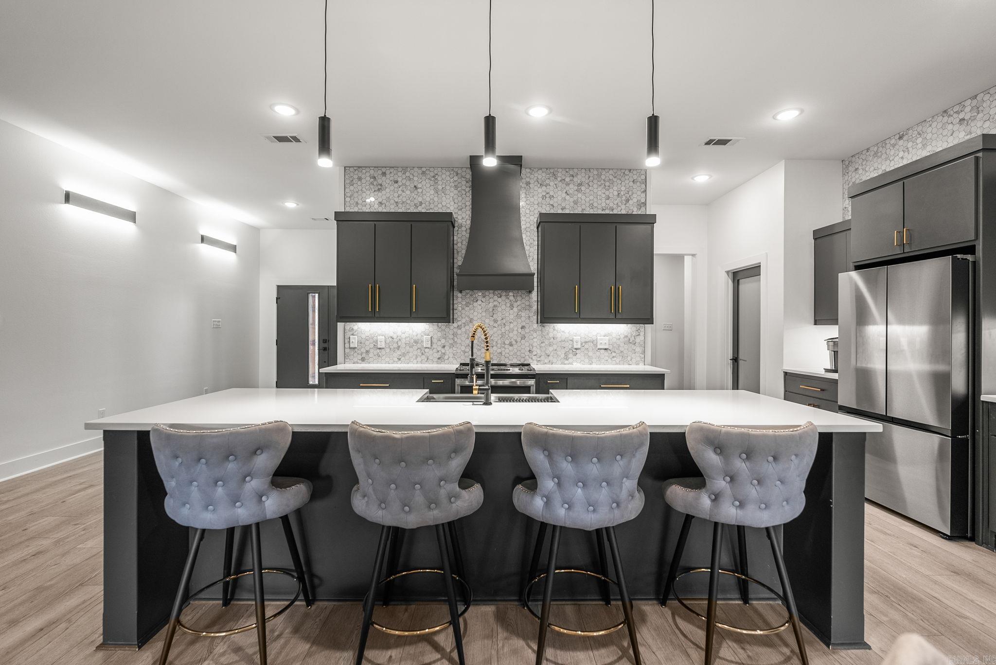 MOUNT TABOR ESTATES - Residential