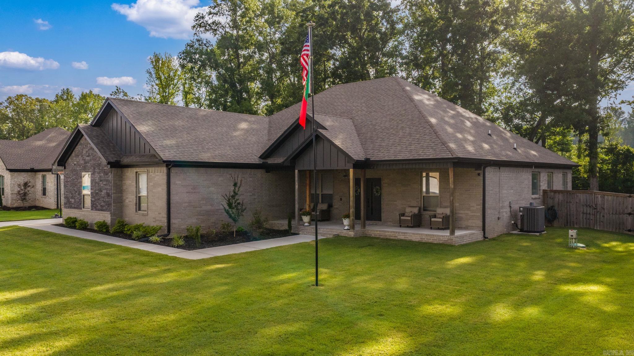 MOUNT TABOR ESTATES - Residential