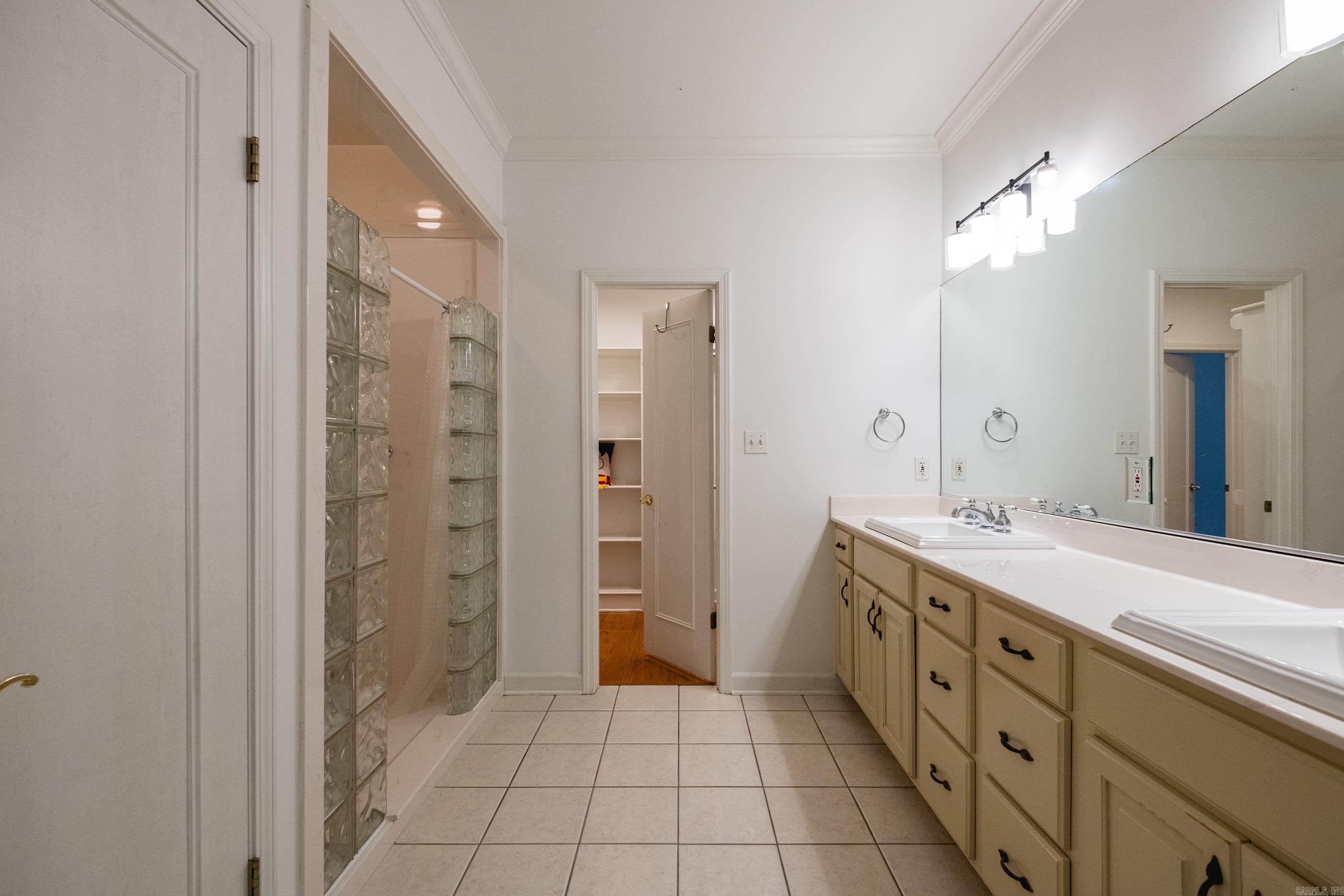 BRODIE CREEK COMMUNITY - Residential