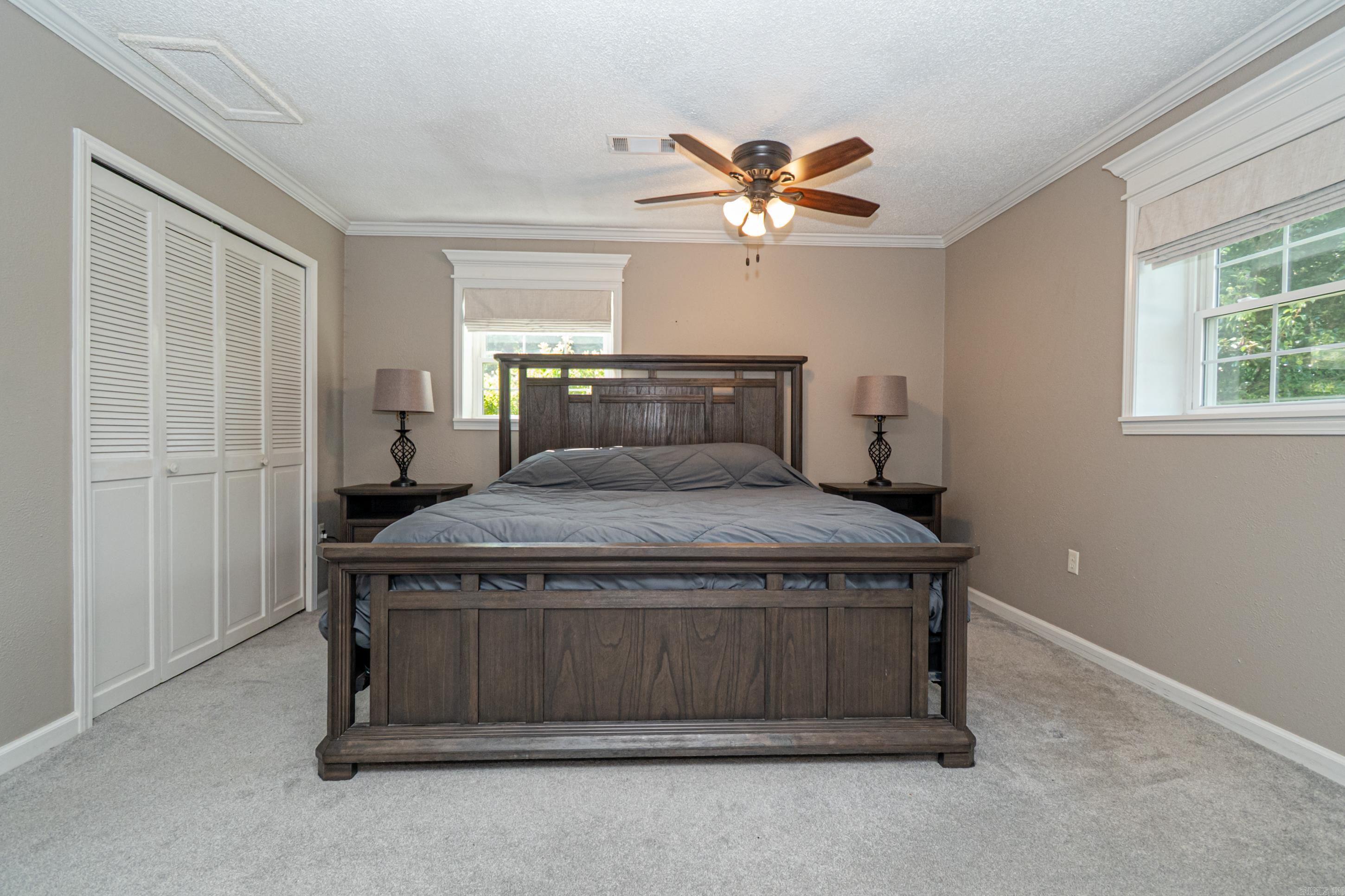 COUNTRY CLUB TERRACE - Residential