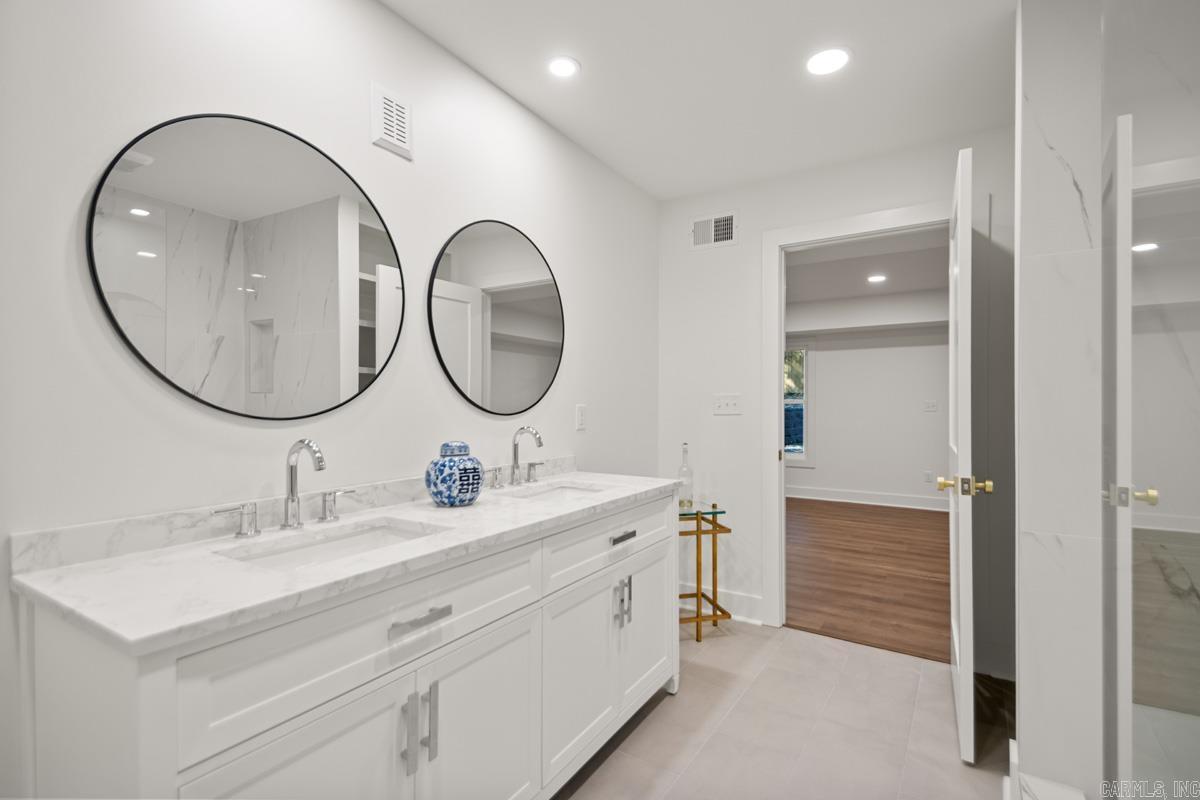 PLEASANT VALLEY - Residential