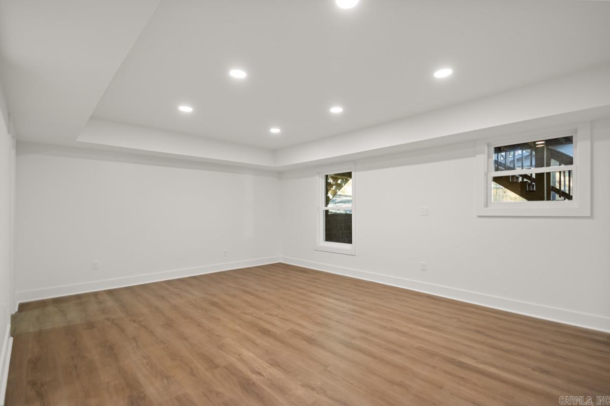 PLEASANT VALLEY - Residential