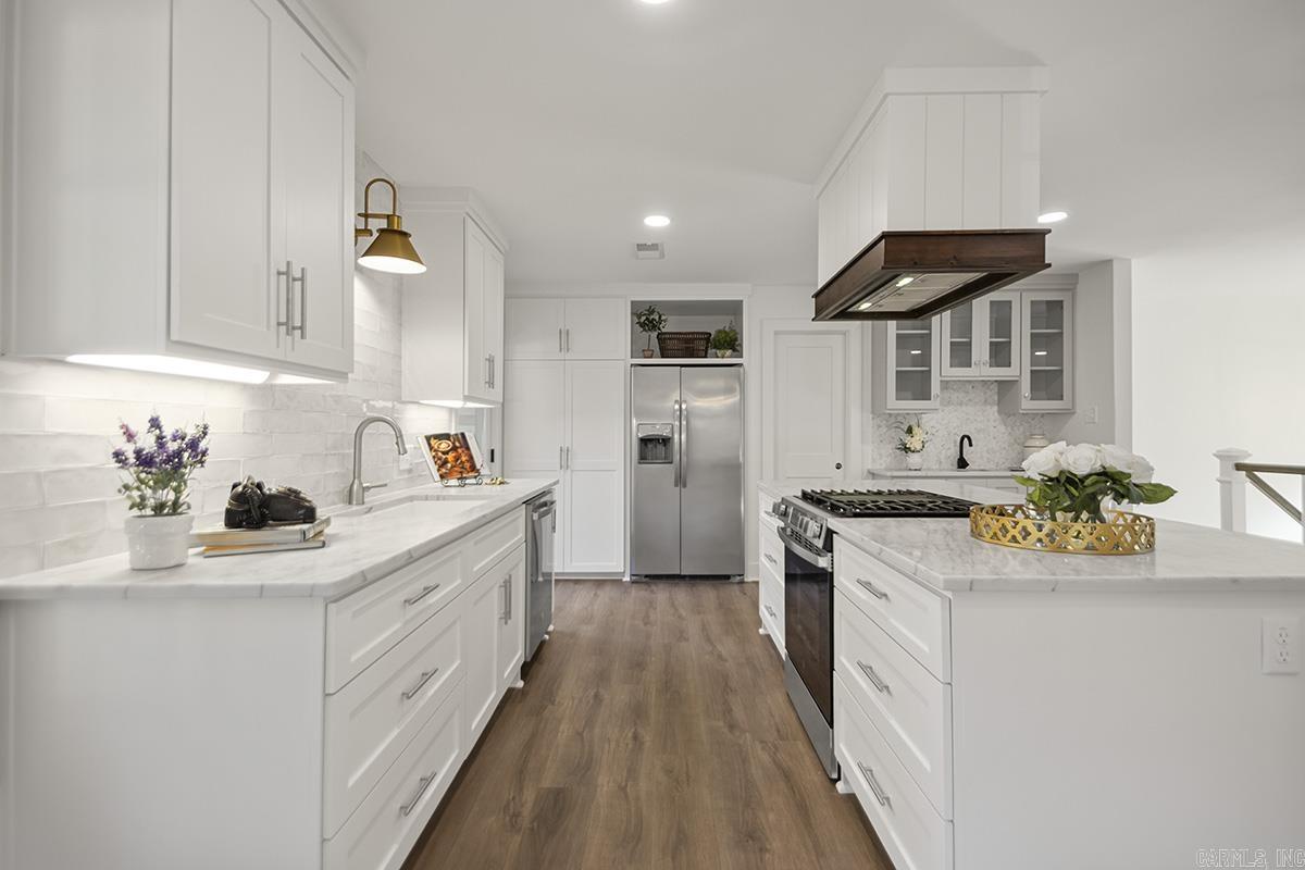 PLEASANT VALLEY - Residential