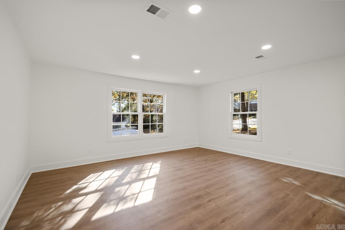 PLEASANT VALLEY - Residential