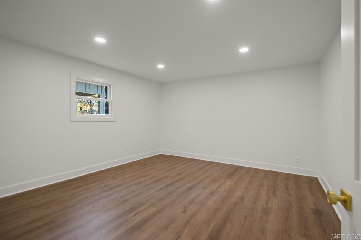 PLEASANT VALLEY - Residential