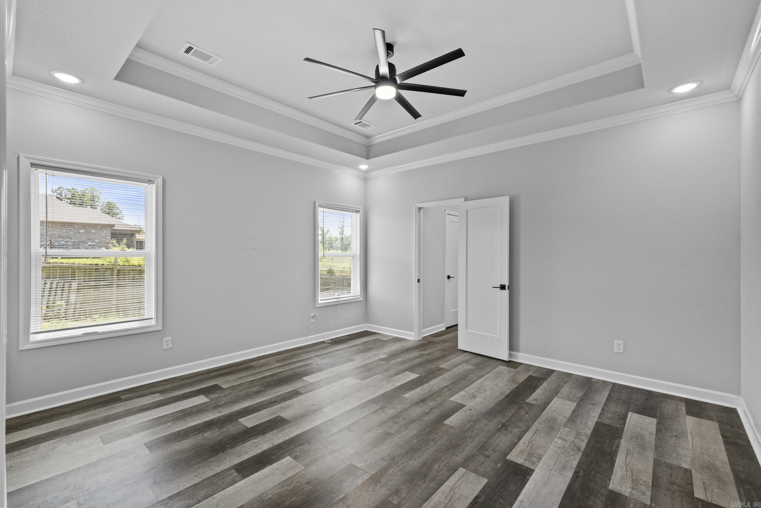 WINCHESTER ESTATES - Residential