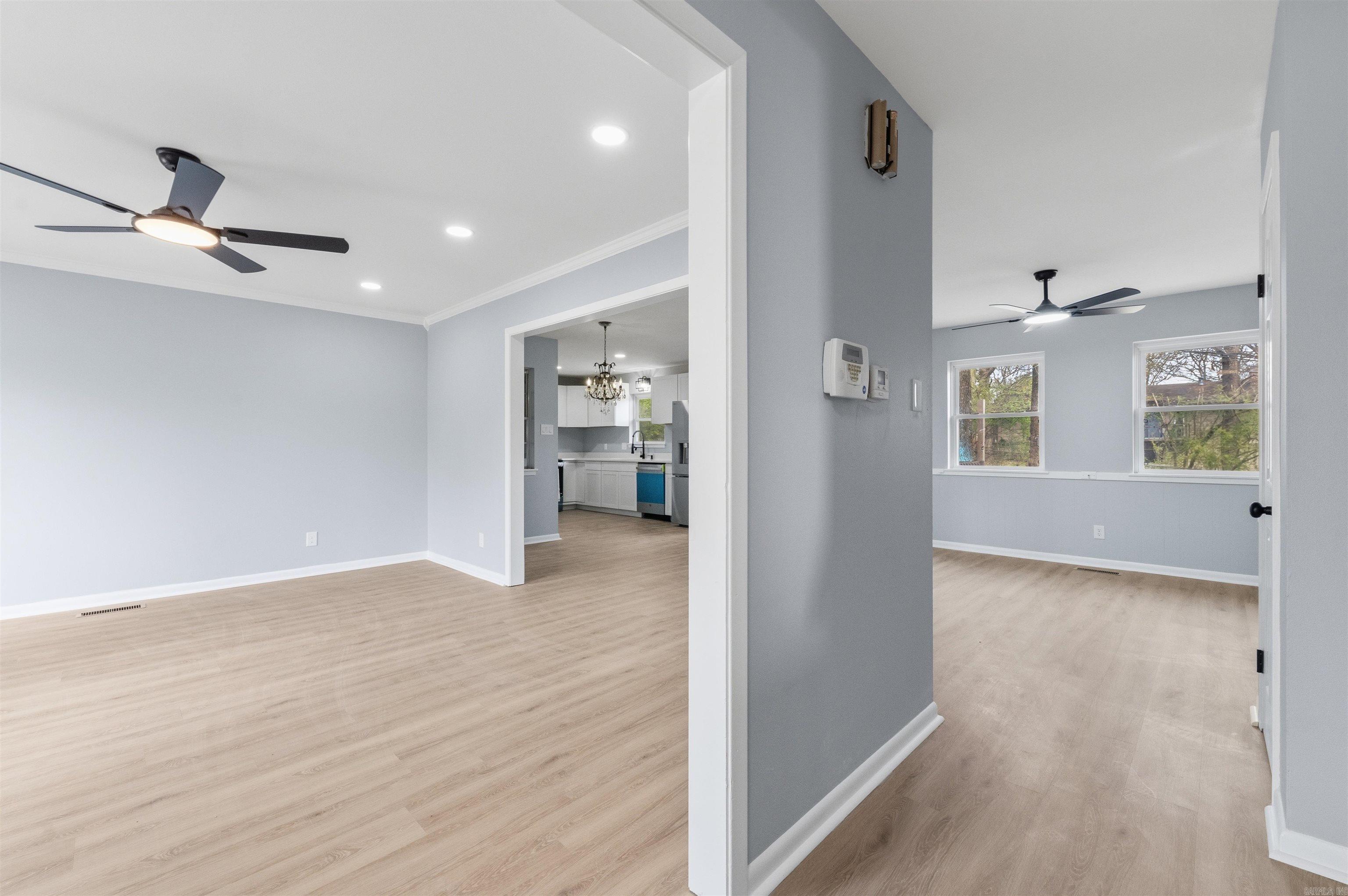 INDIAN HILLS - Residential