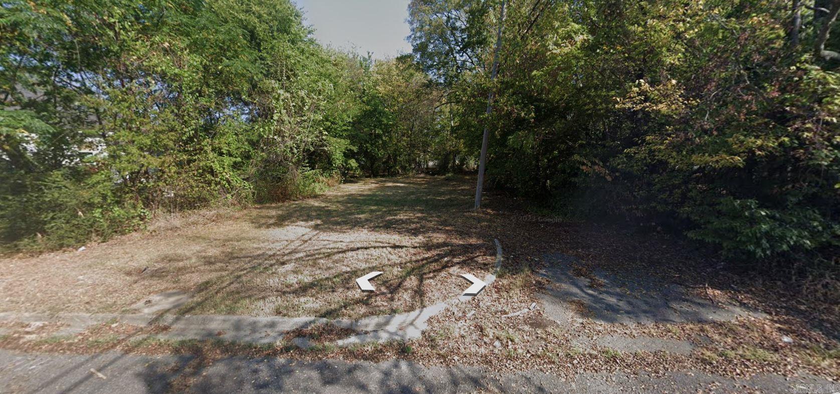 Vacant residential lot off Chester.  Near Philander Smith College.