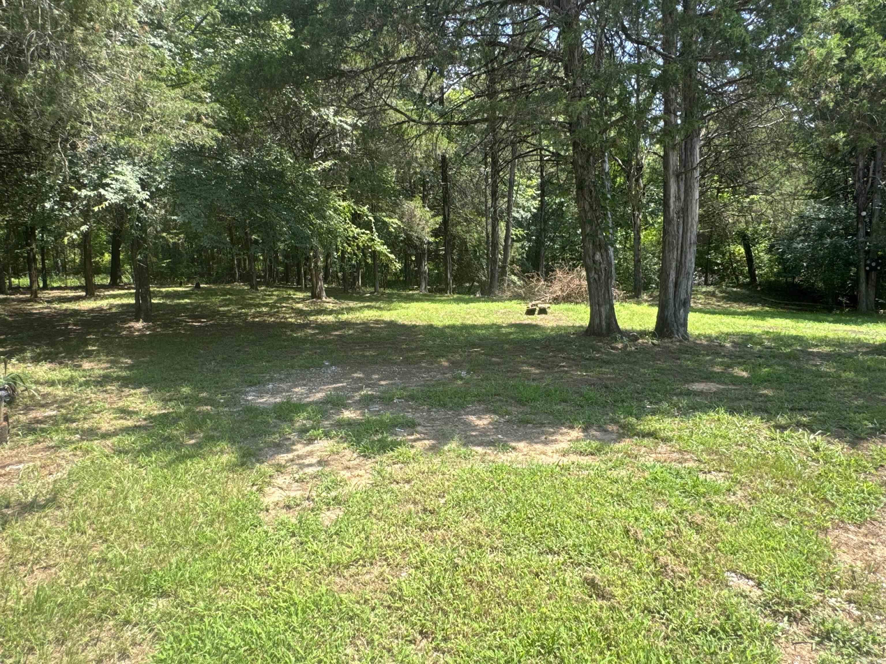CLARKSVILLE REAL EST - Residential