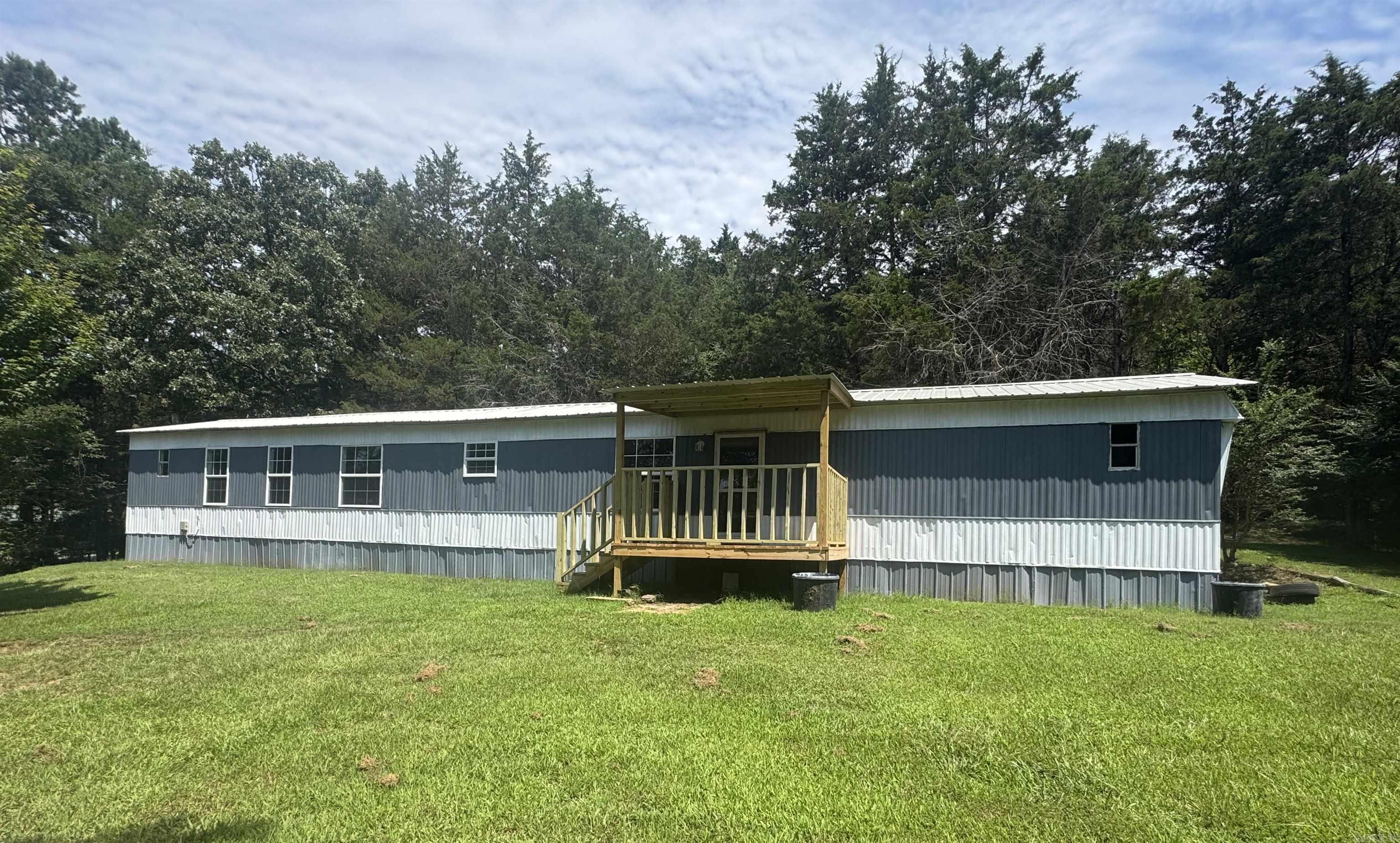 CLARKSVILLE REAL EST - Residential