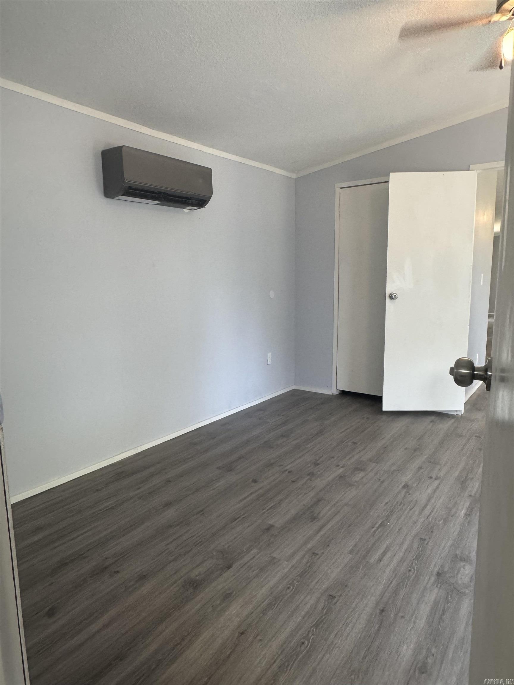 CLARKSVILLE REAL EST - Residential